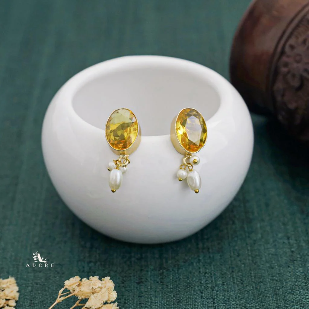 Liv Glossy Oval Pearl Earring - Image 21