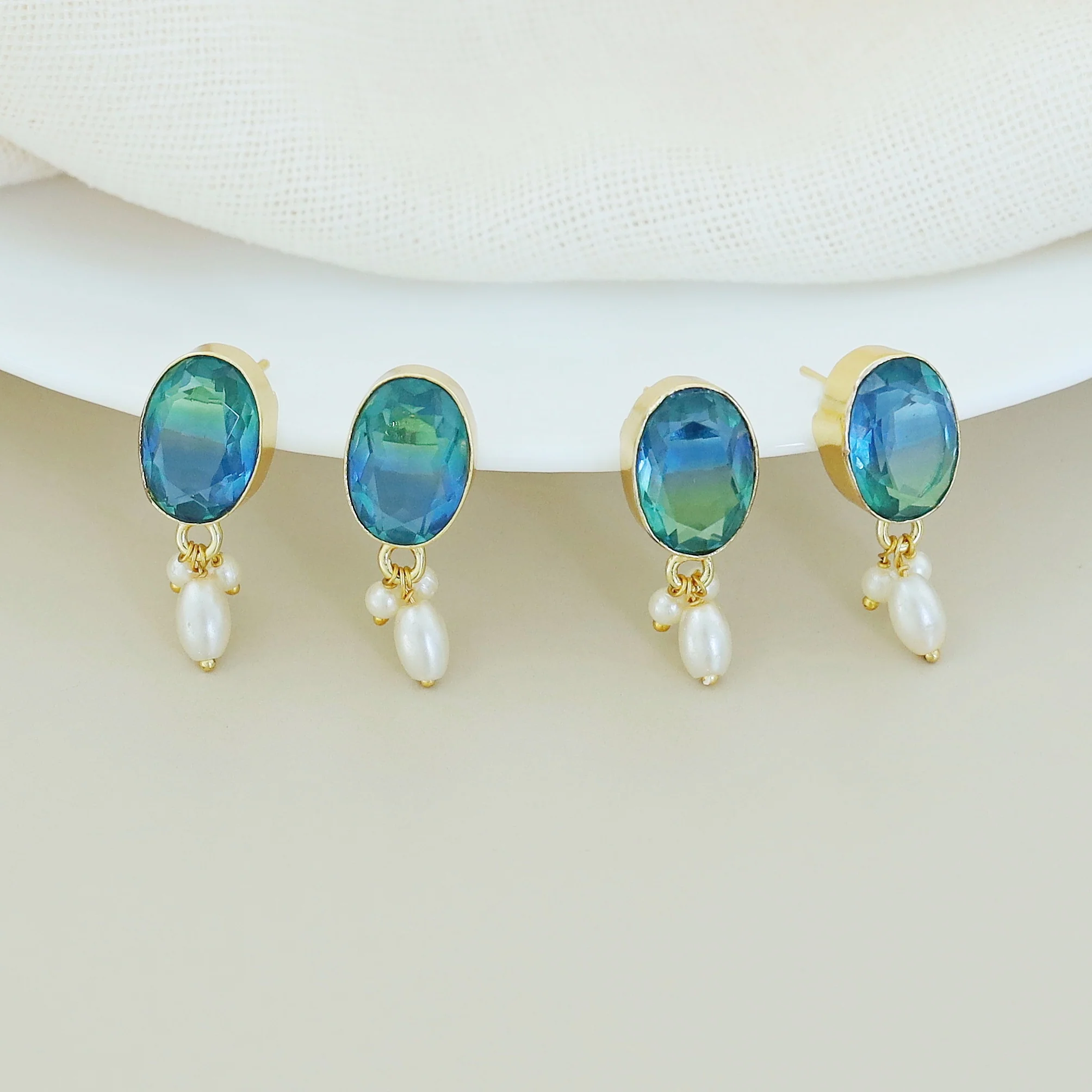Liv Glossy Oval Pearl Earring - Image 31