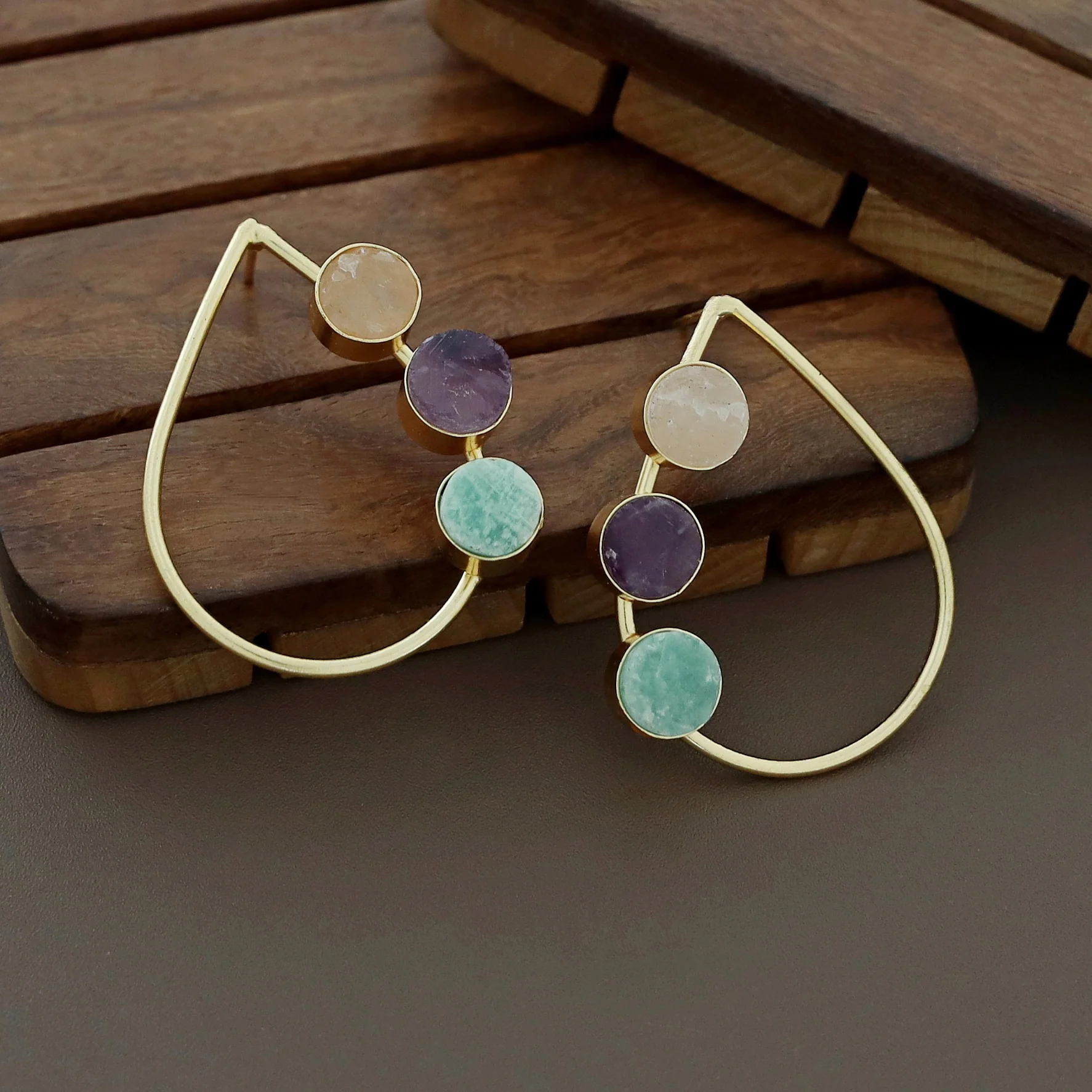 Lolita Oval Earrings - Image 9