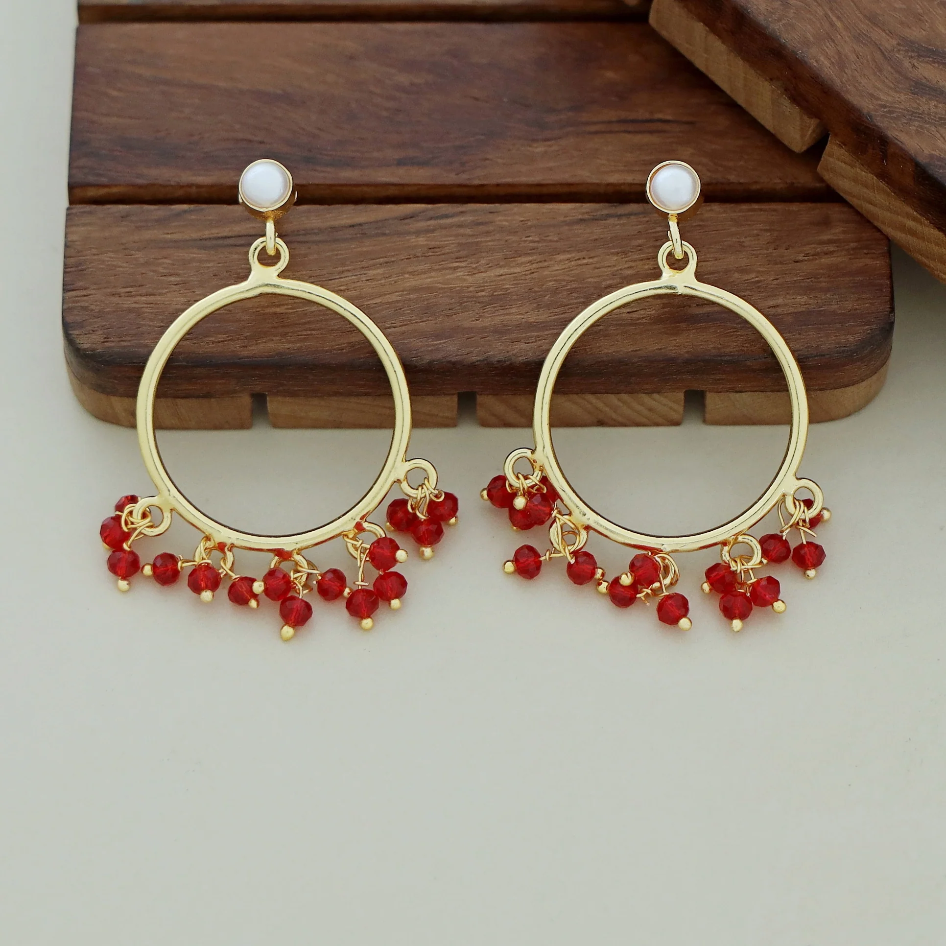 Lolla Glossy Pearl Earring - Image 5