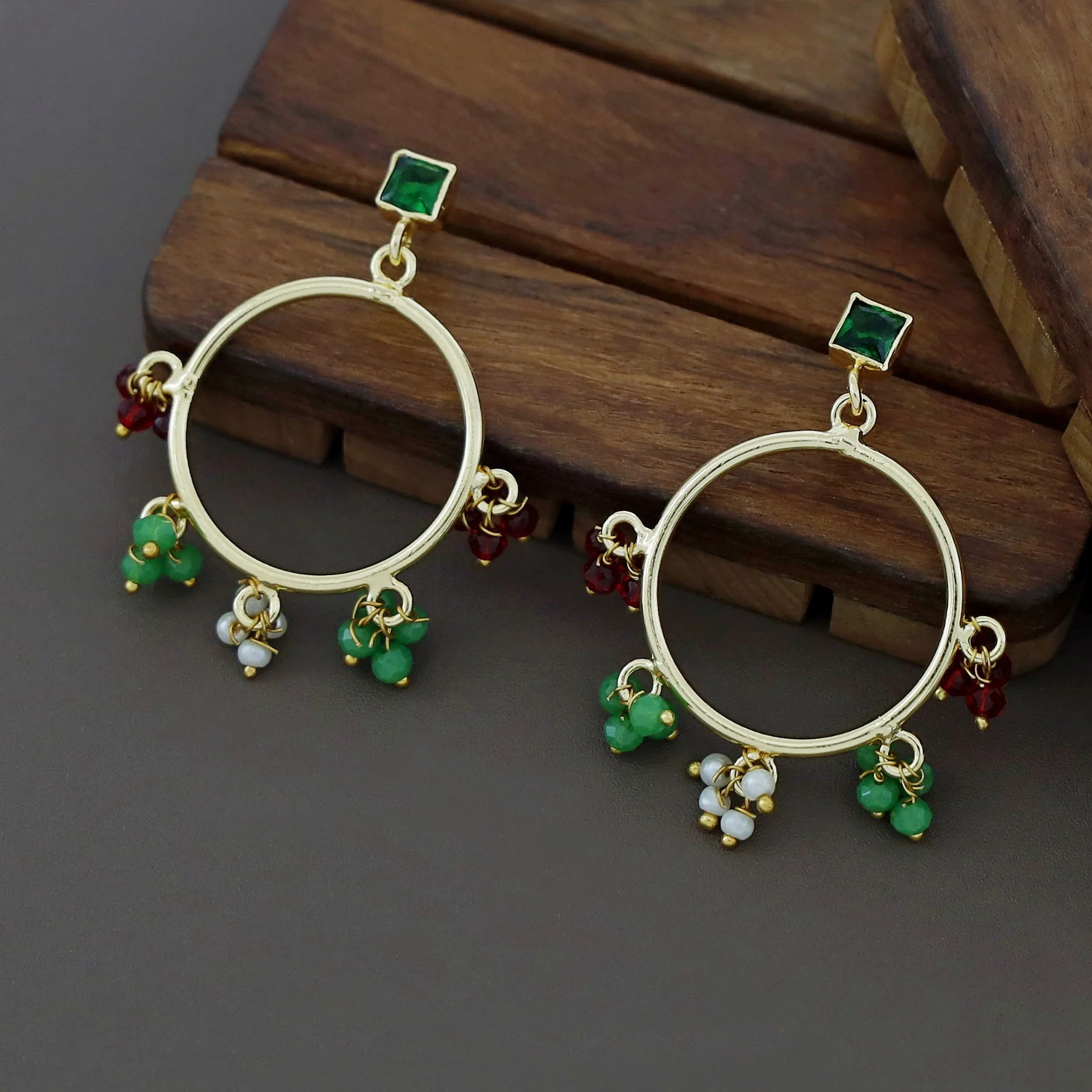 Lolla Glossy Pearl Earring - Image 9