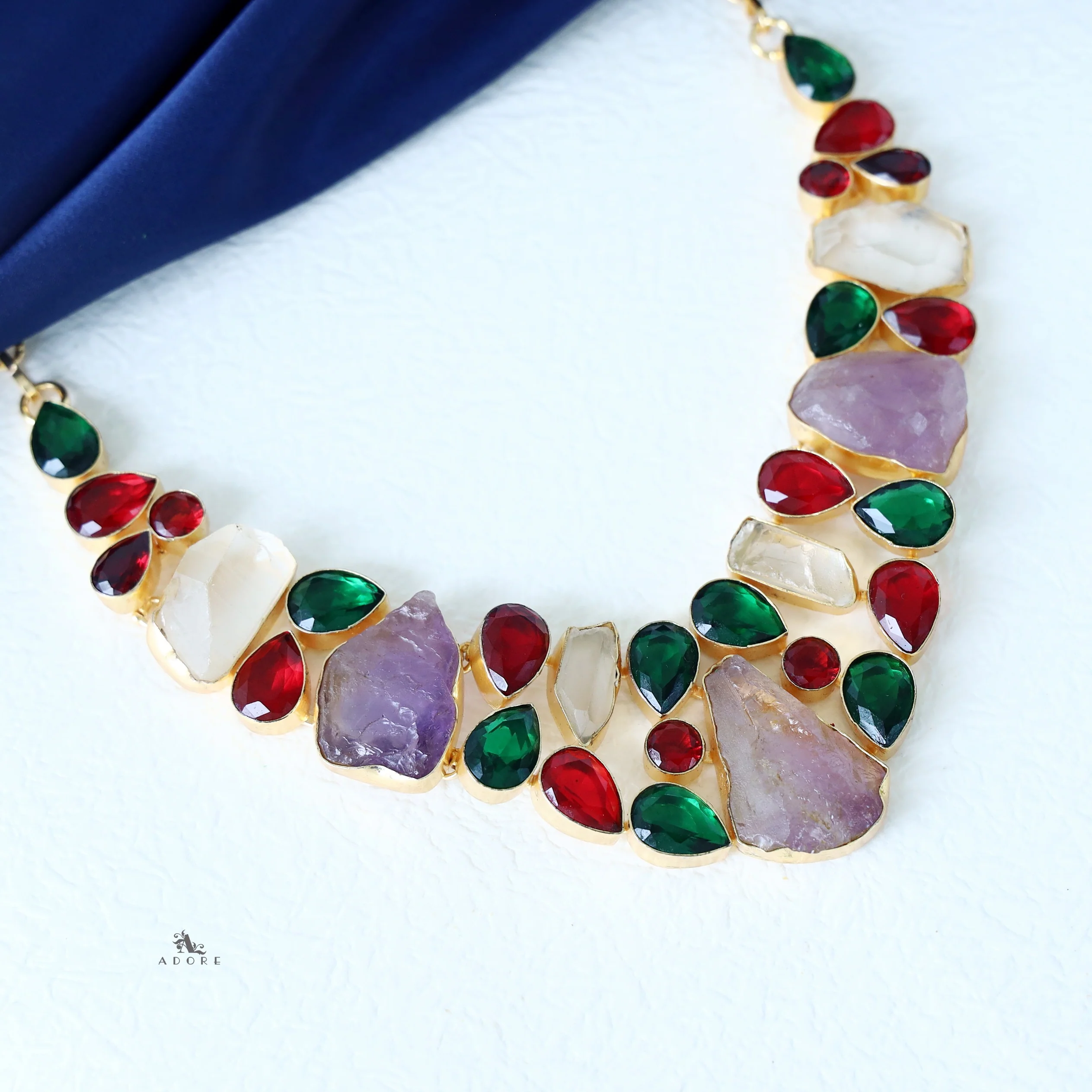 Louise Neckpiece - Image 3