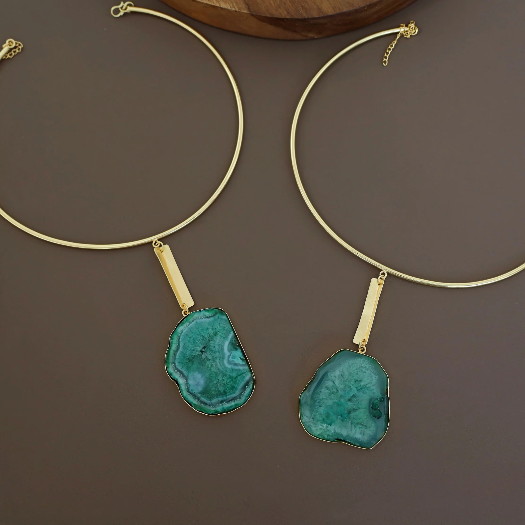 Lovica Golden Agate Stone Neck Cuff - Image 19