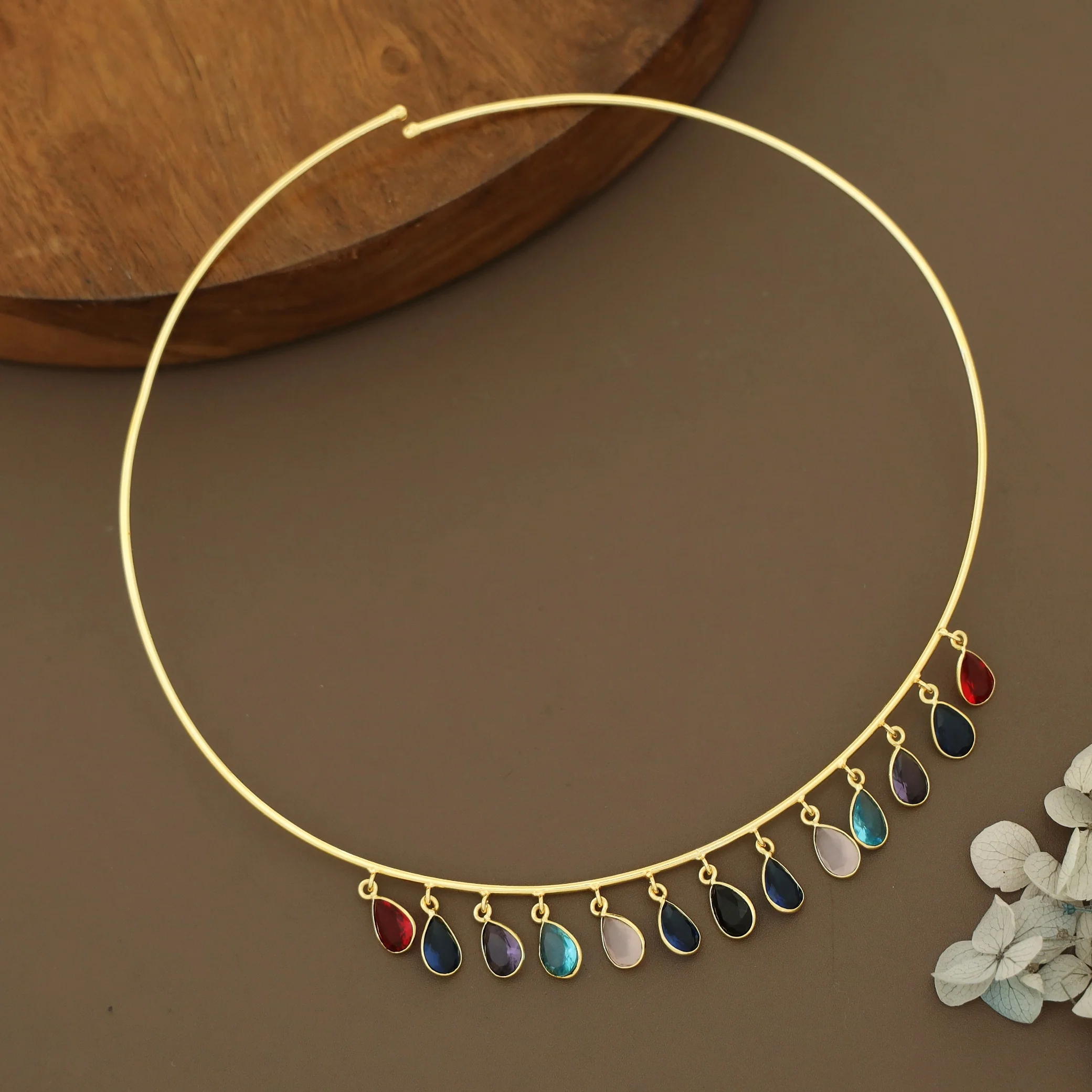 Lyanna Golden Drop Glossy Stone Neck Cuff - Image 11