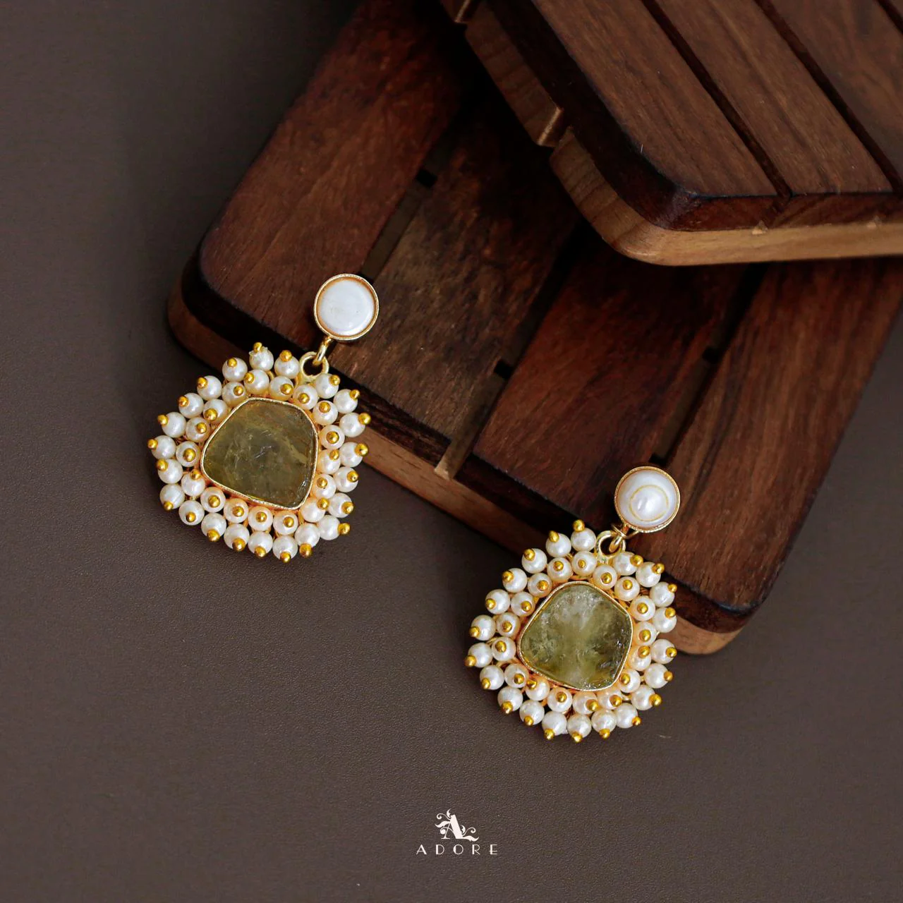 Lydia Raw Stone Pearl Earring - Image 4