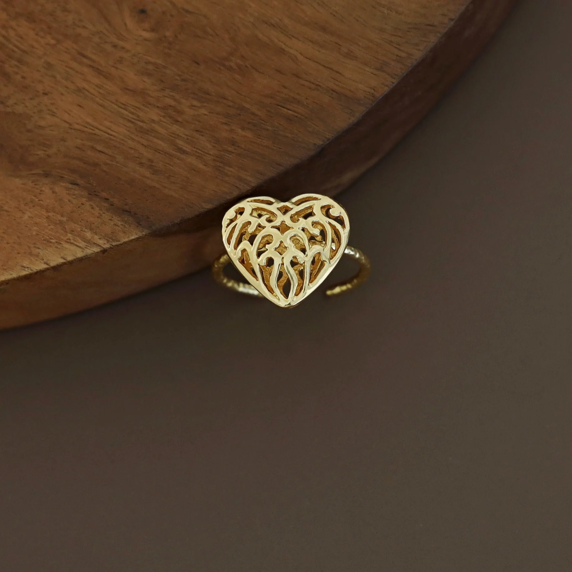 Lyla Golden Textured Heart Ring - Image 3
