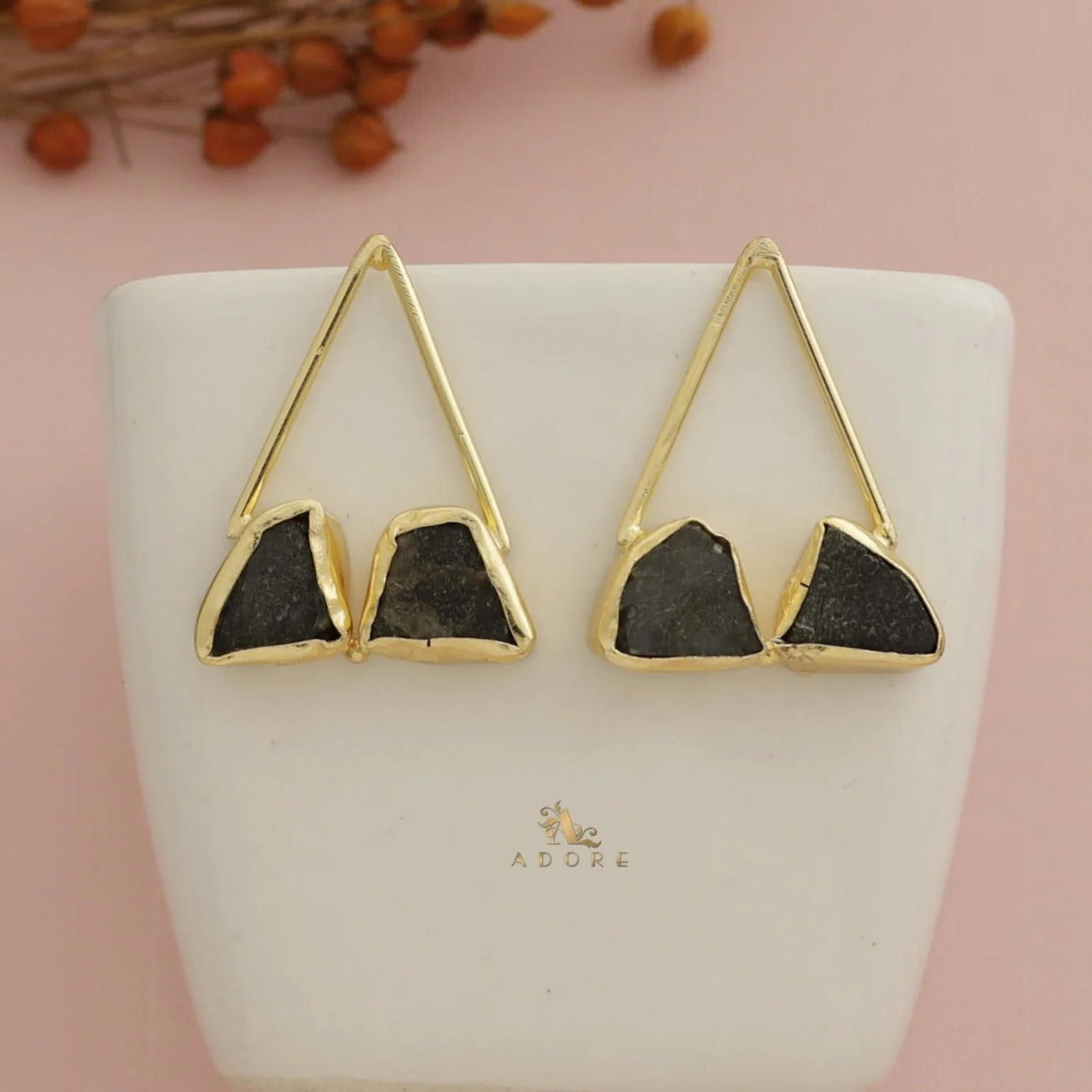 Mablika Triangle Dual Raw Stone Earring - Image 10