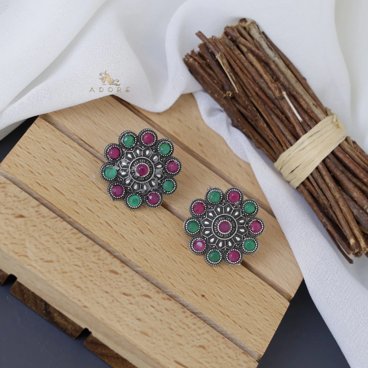 Mably Flower Stud - Image 3