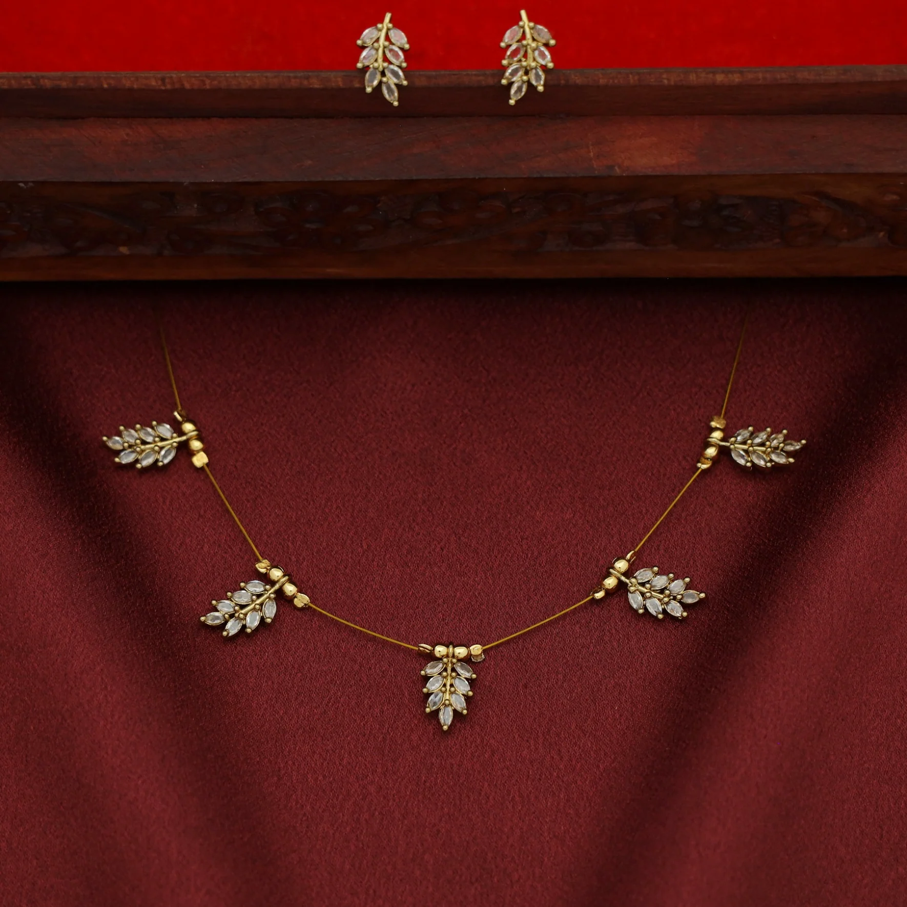 Madhusmita String Neckpiece With Earring - Image 7