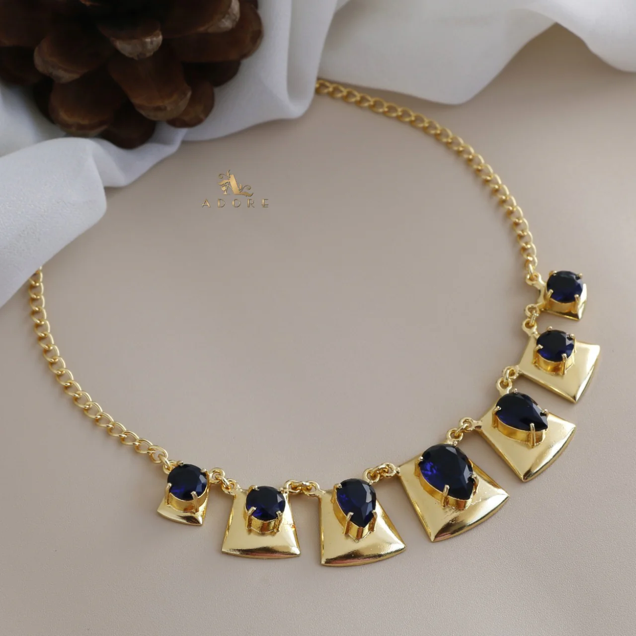 Madrigal Golden Glossy Neckpiece - Image 14