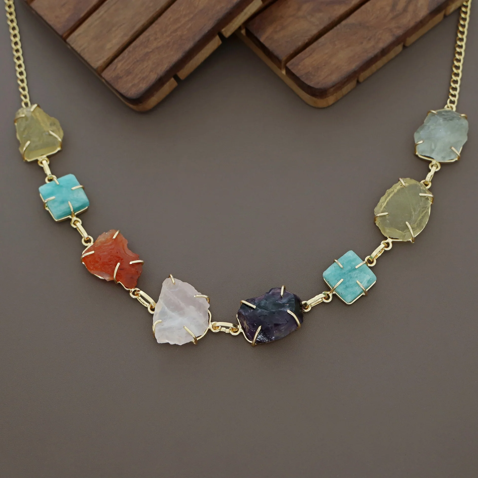 Manicakkan Claw Choker - Image 2