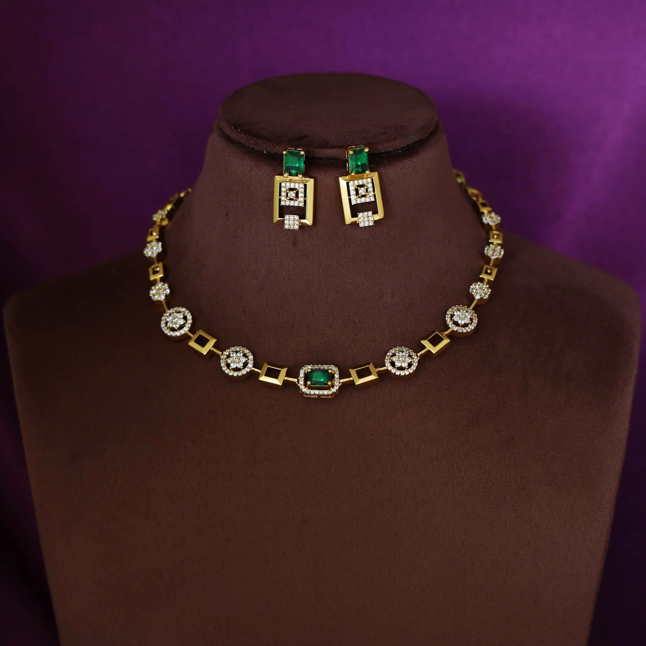 Manisha AD Stone Floral Rectangle Short Neckpiece With Earring - Image 3