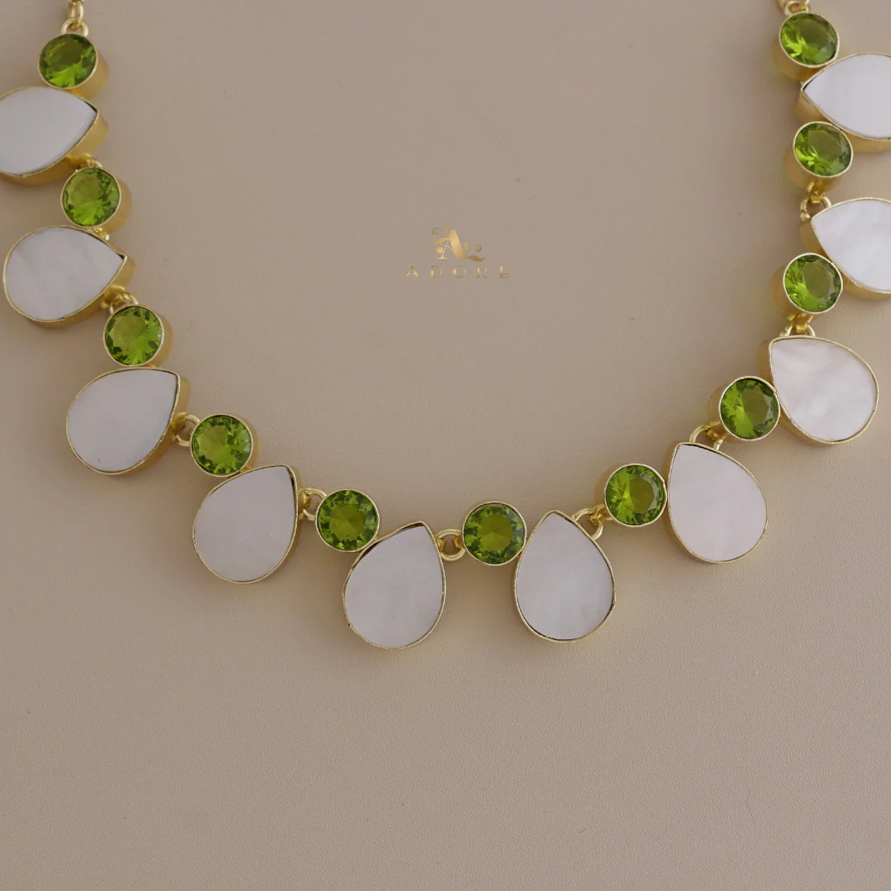 Manvira MOP Choker / Short Neckpiece - Image 5