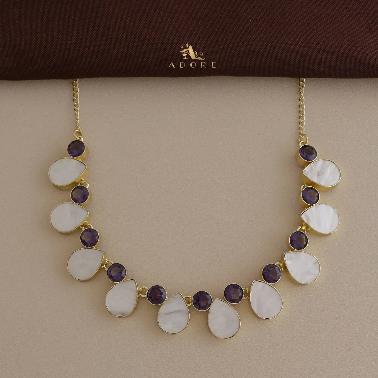 Manvira MOP Choker / Short Neckpiece - Image 8