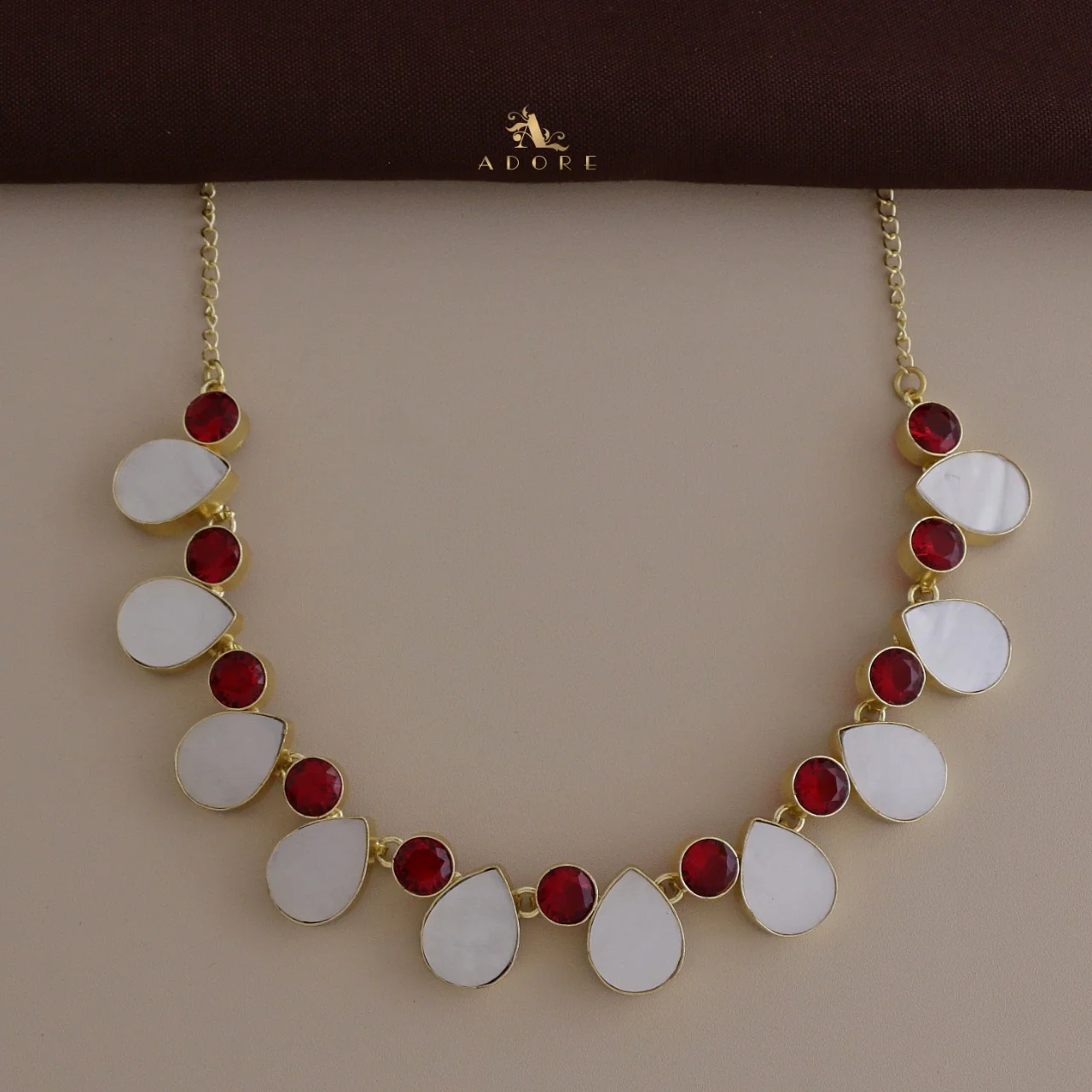 Manvira MOP Choker / Short Neckpiece - Image 9