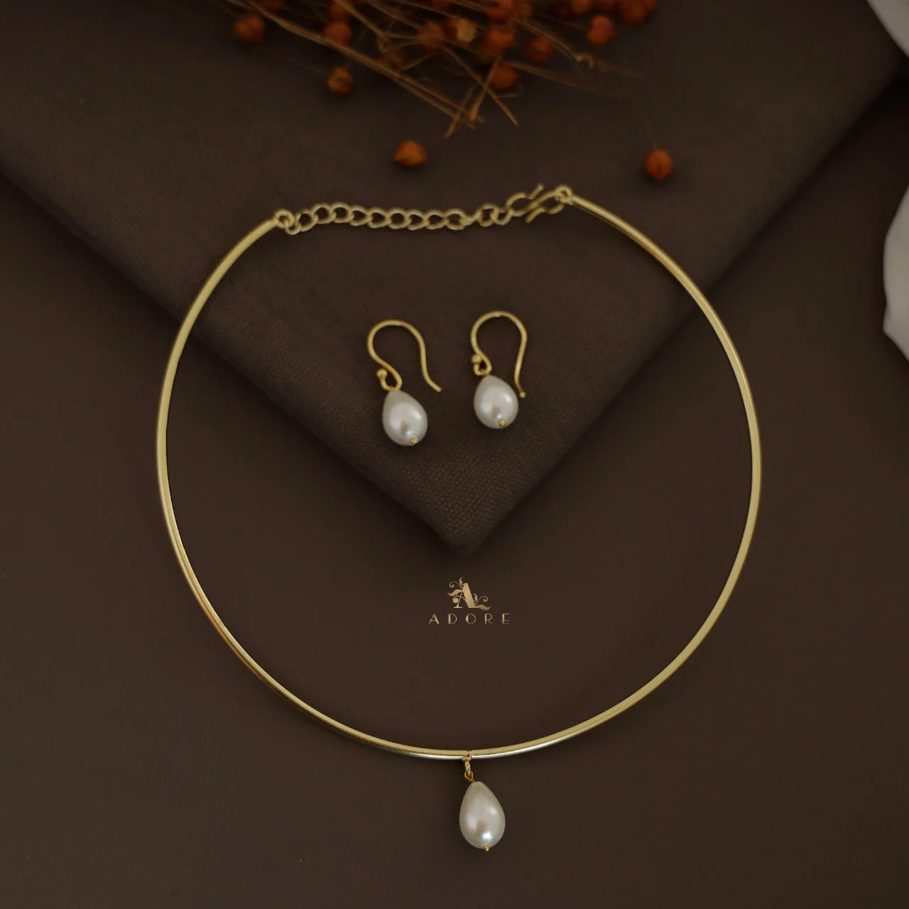 Margaret Pearl Neck Cuff With Earring - Image 2