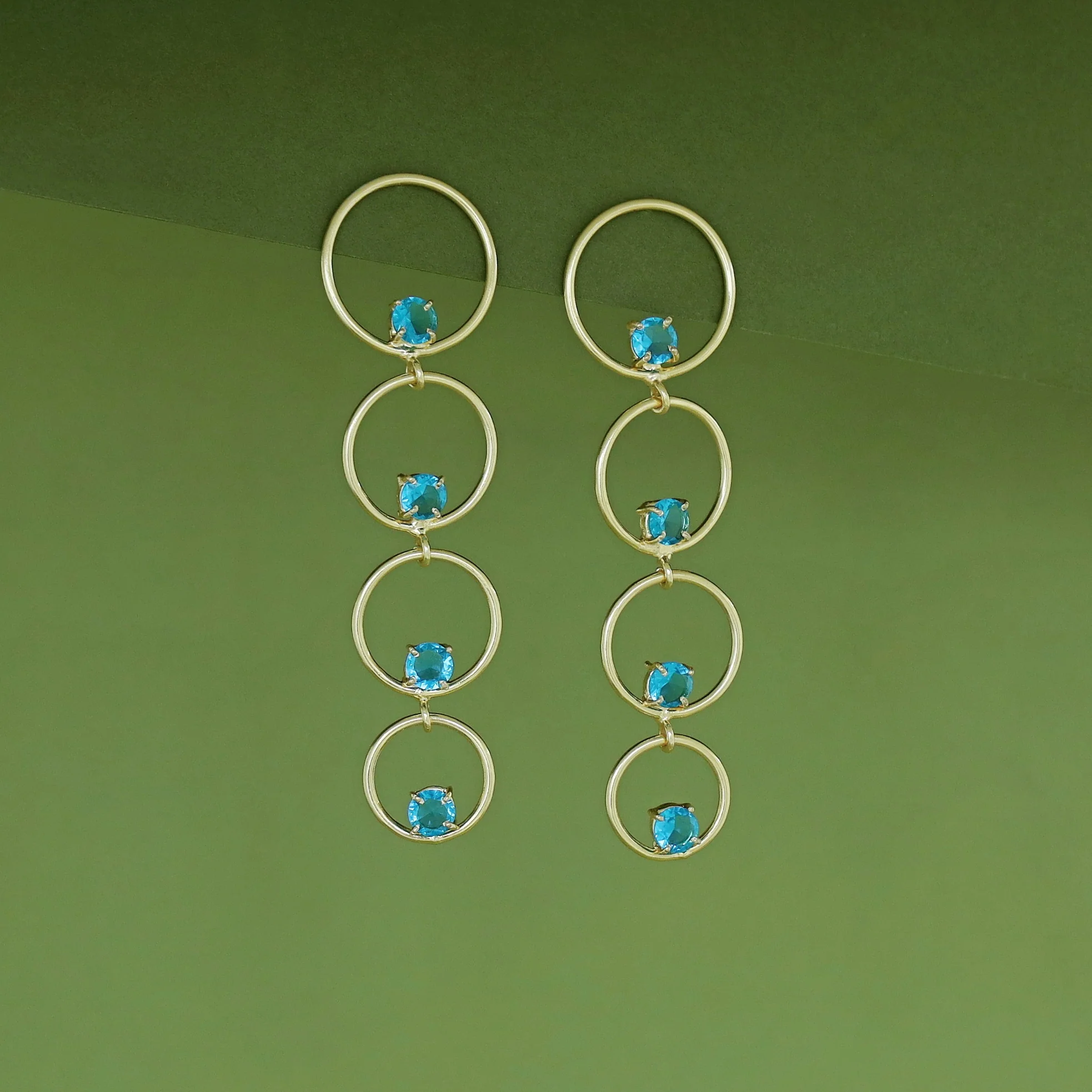 Zaya Tetra Glossy Pearl Earring - Image 3