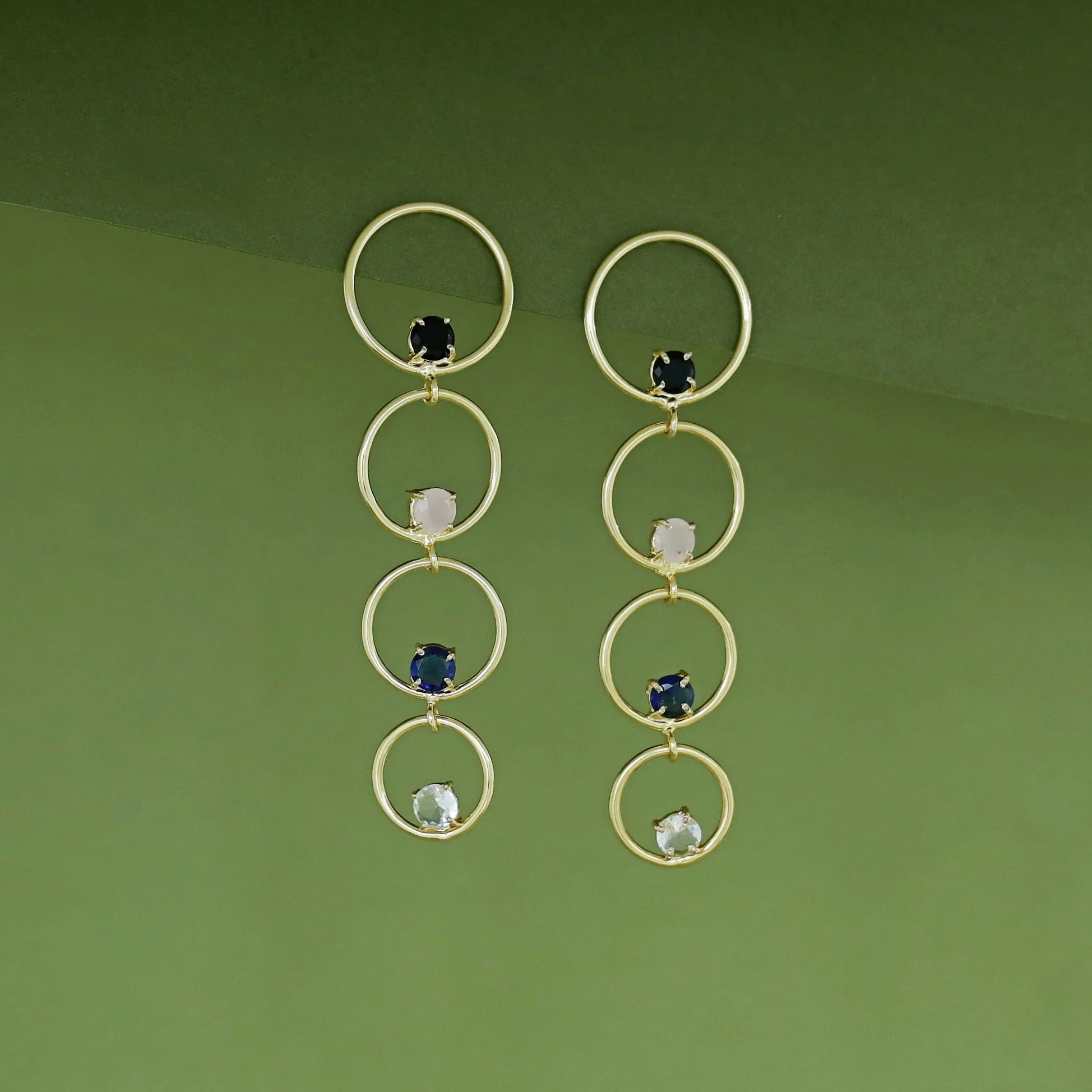 Zaya Tetra Glossy Pearl Earring - Image 4