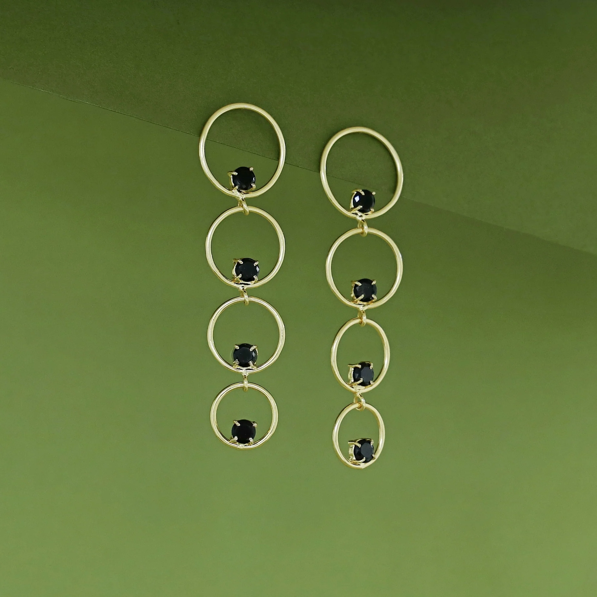 Zaya Tetra Glossy Pearl Earring - Image 5