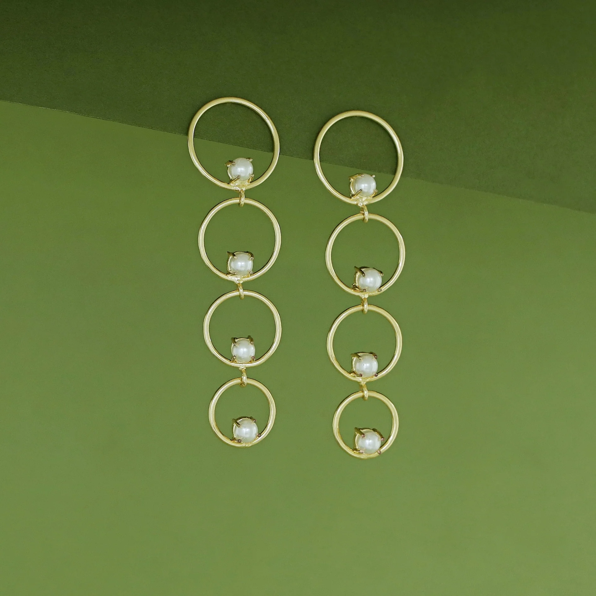 Zaya Tetra Glossy Pearl Earring - Image 6