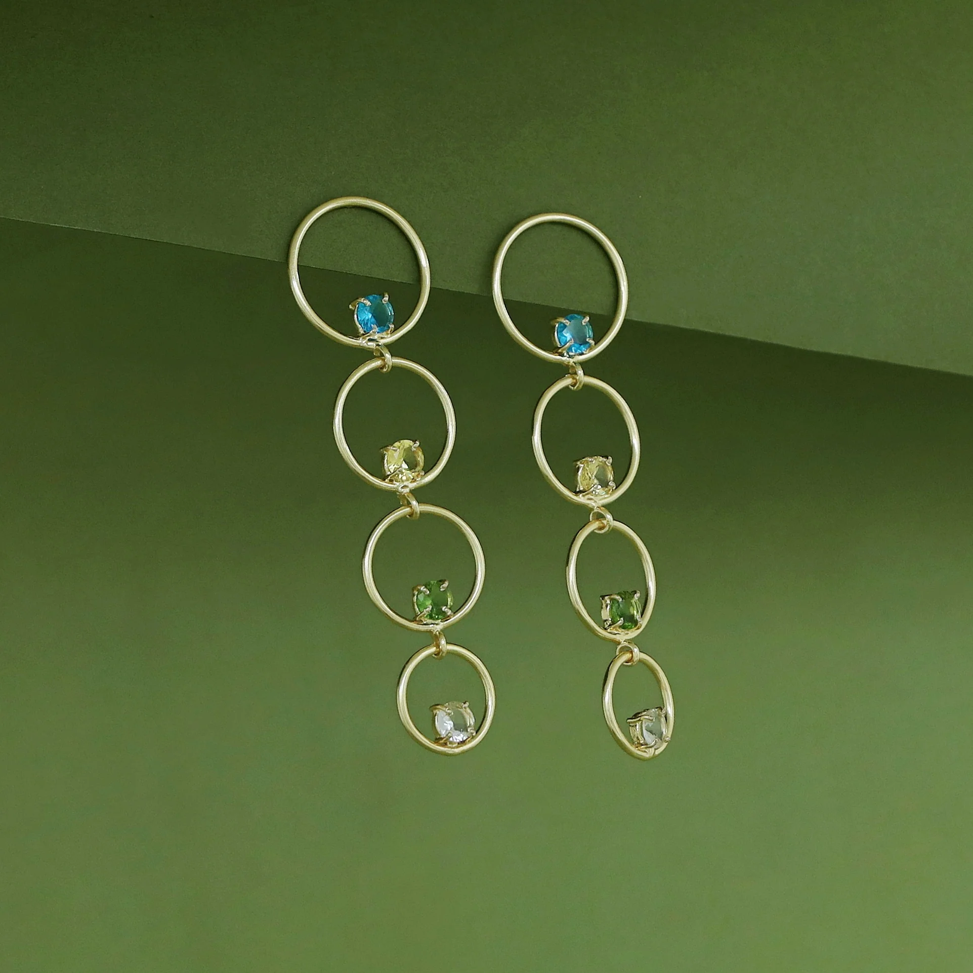 Zaya Tetra Glossy Pearl Earring - Image 8