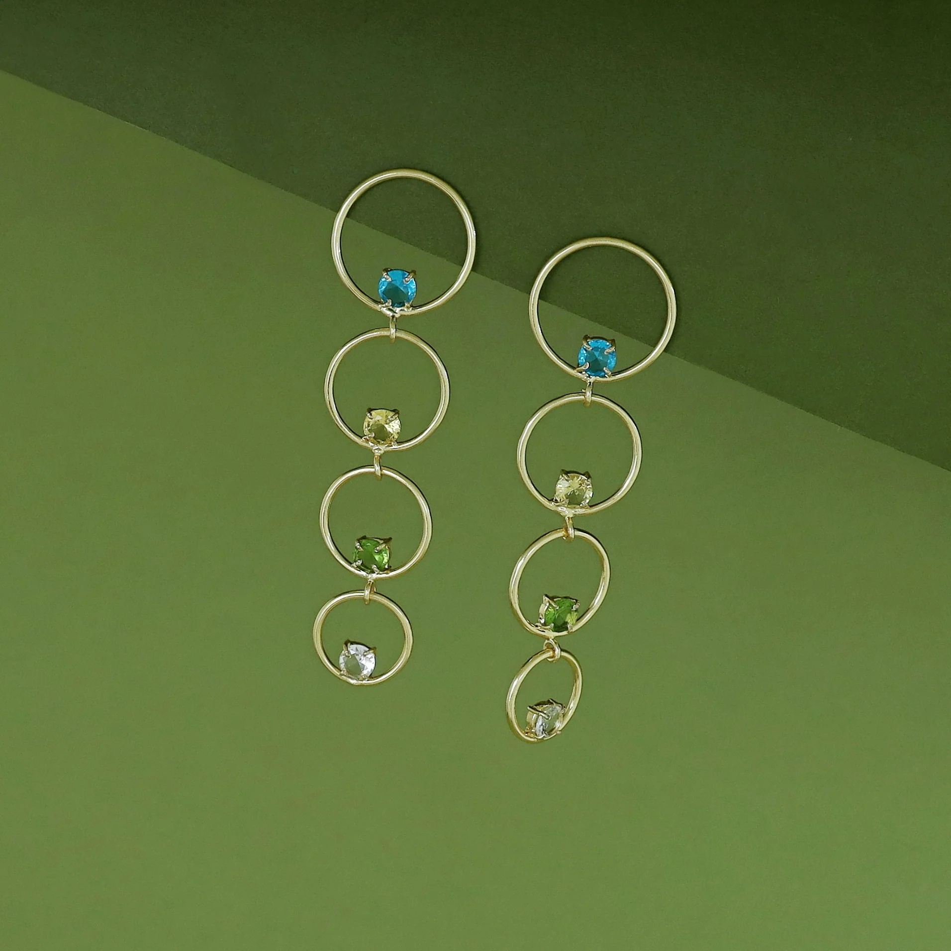 Zaya Tetra Glossy Pearl Earring - Image 9