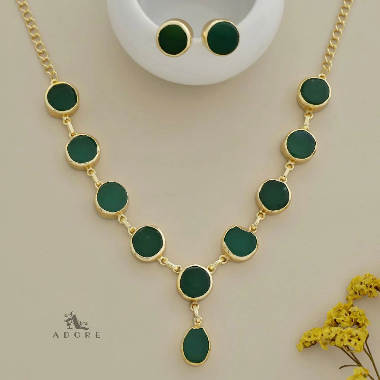 Marleigh Raw Stone Neckpiece With Stud - Image 4