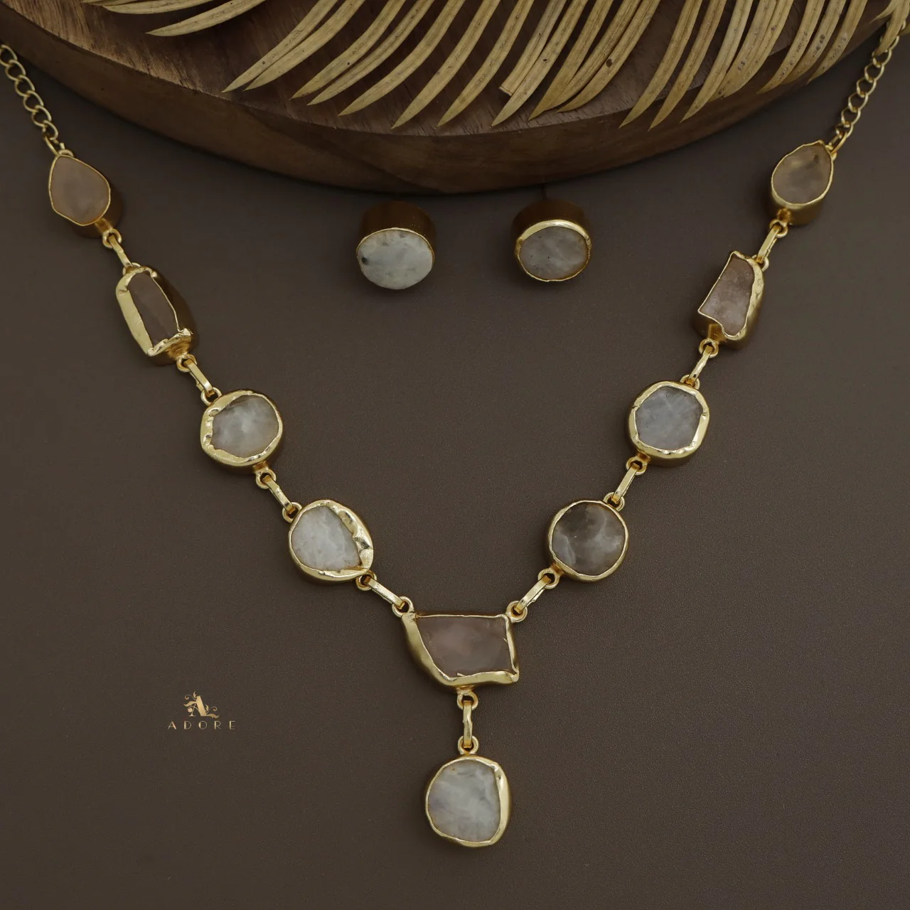 Marleigh Raw Stone Neckpiece With Stud - Image 6