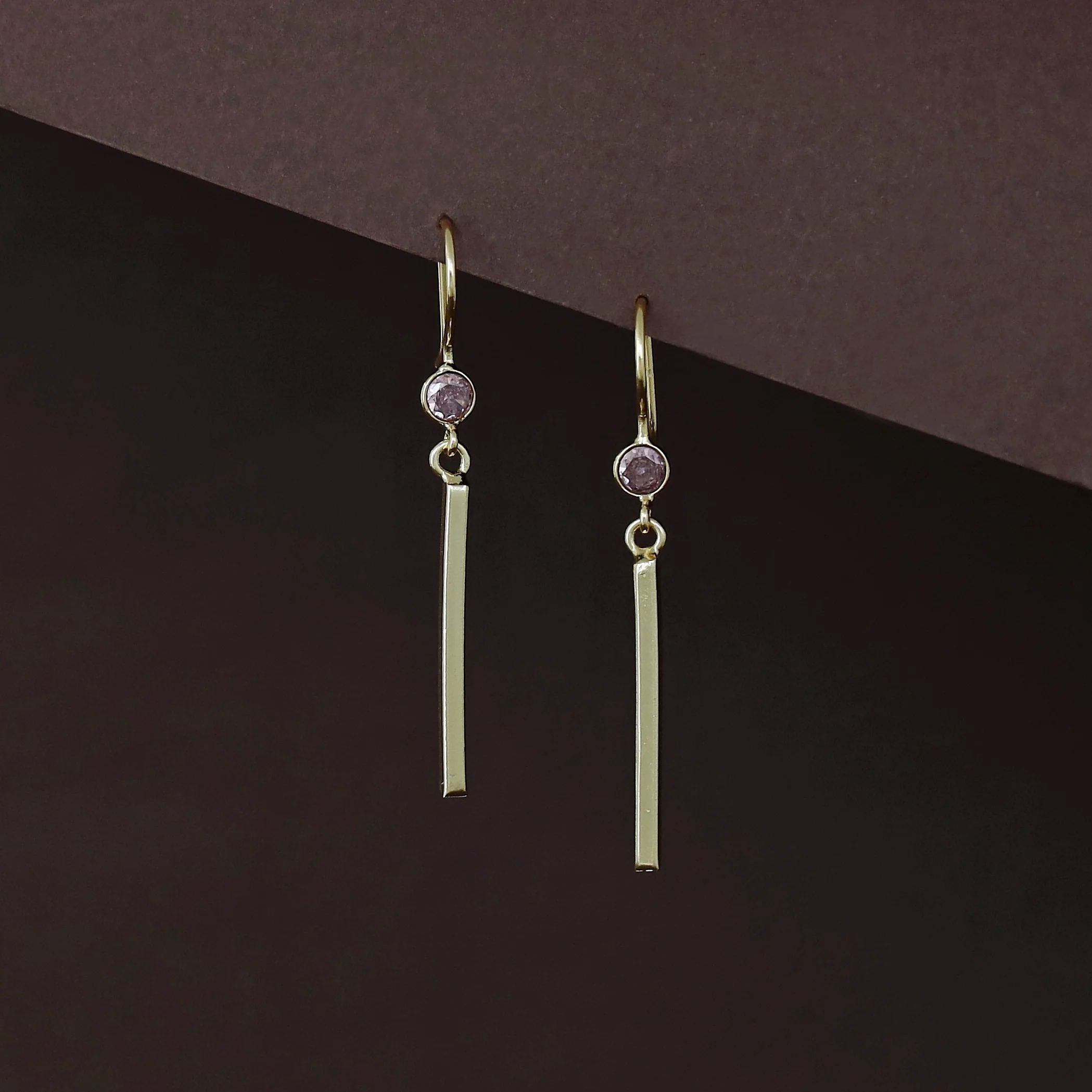 Marline Golden Sticky Glossy Round Drop - Image 14