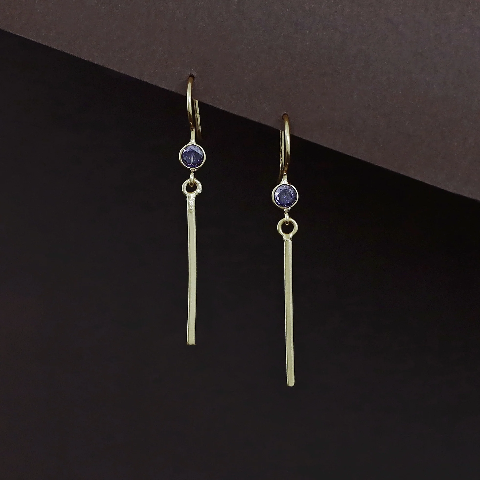Marline Golden Sticky Glossy Round Drop - Image 8