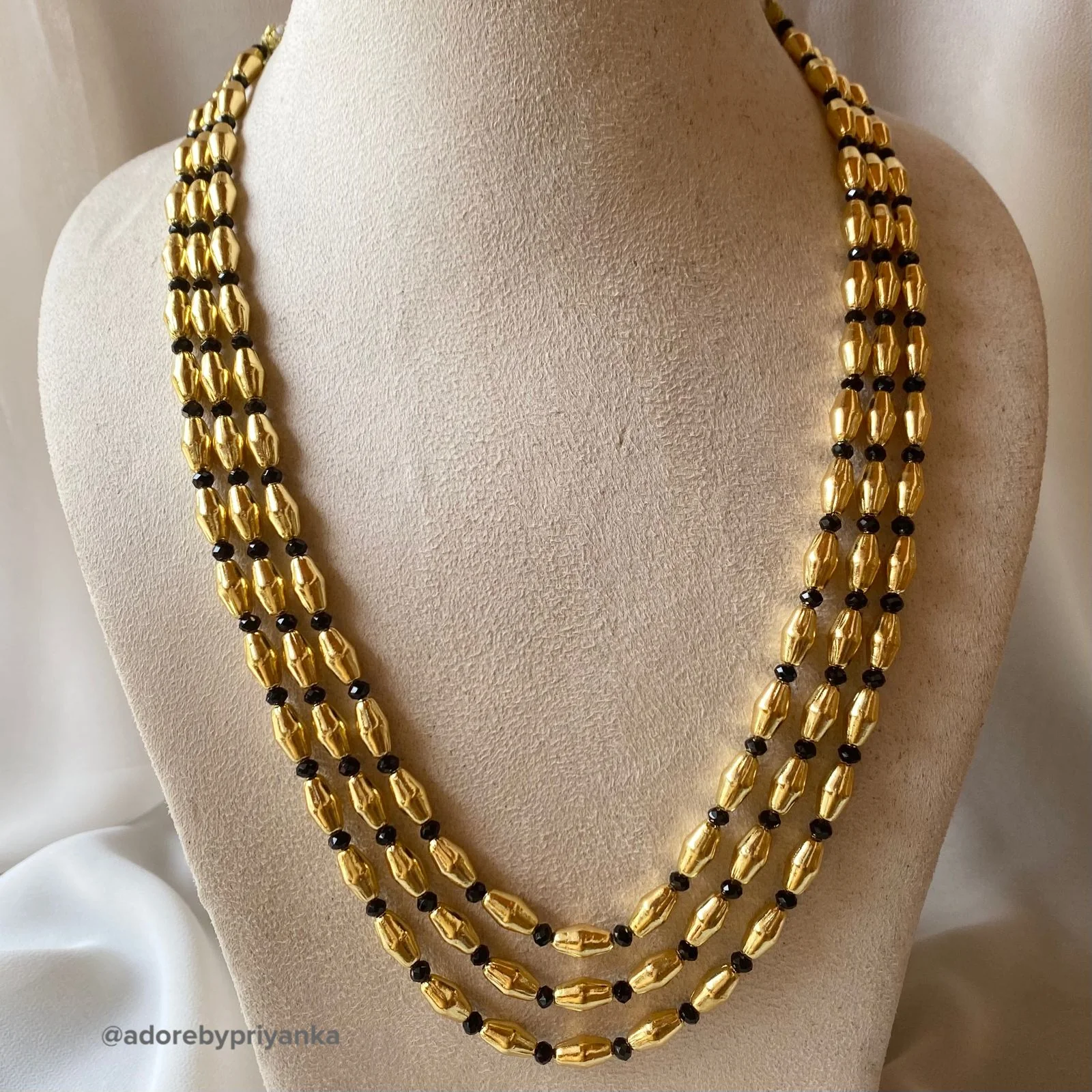 Maryse Dholki 3 Layer Neckpiece - Image 3
