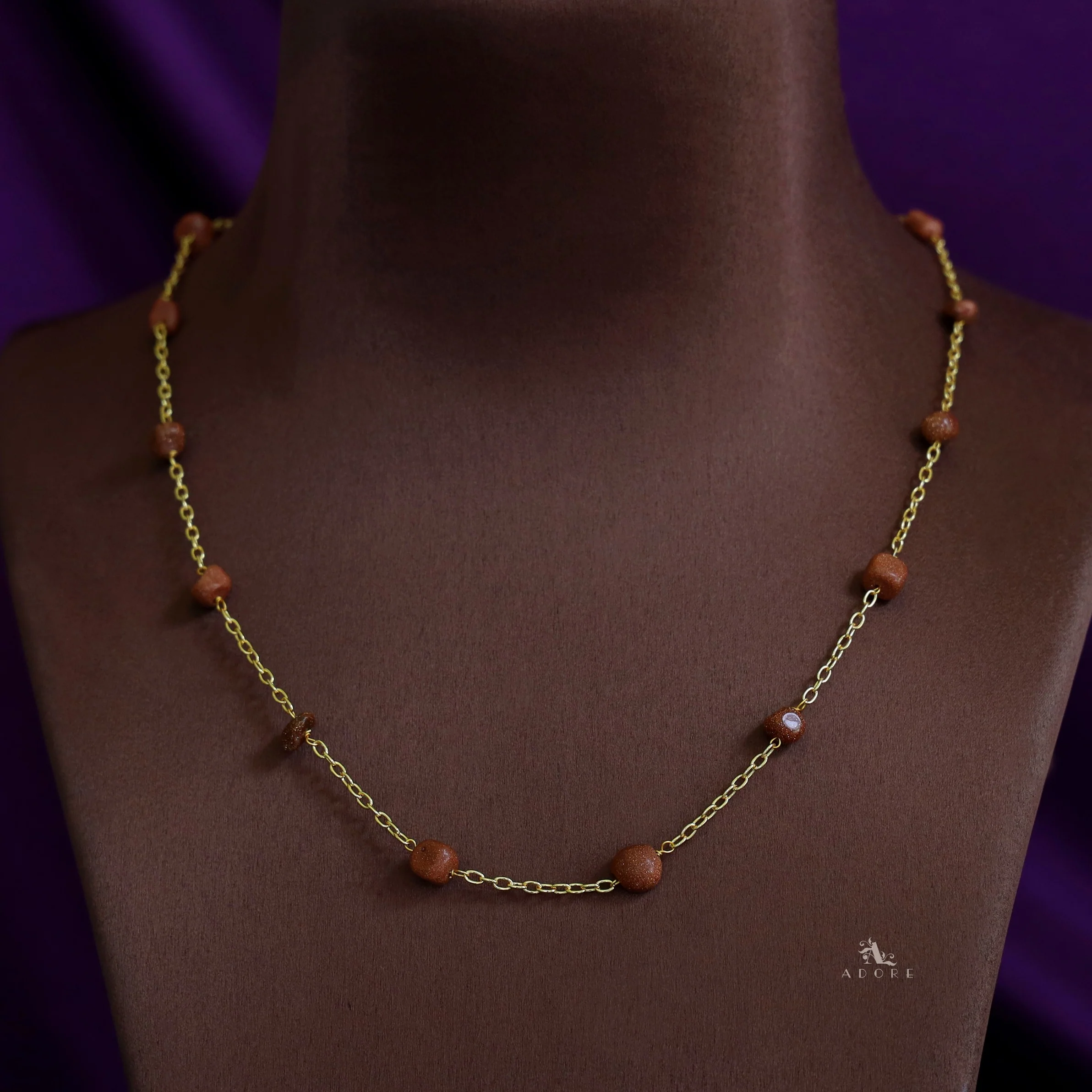Mawar 12 Stone Short Neckpiece - Image 10