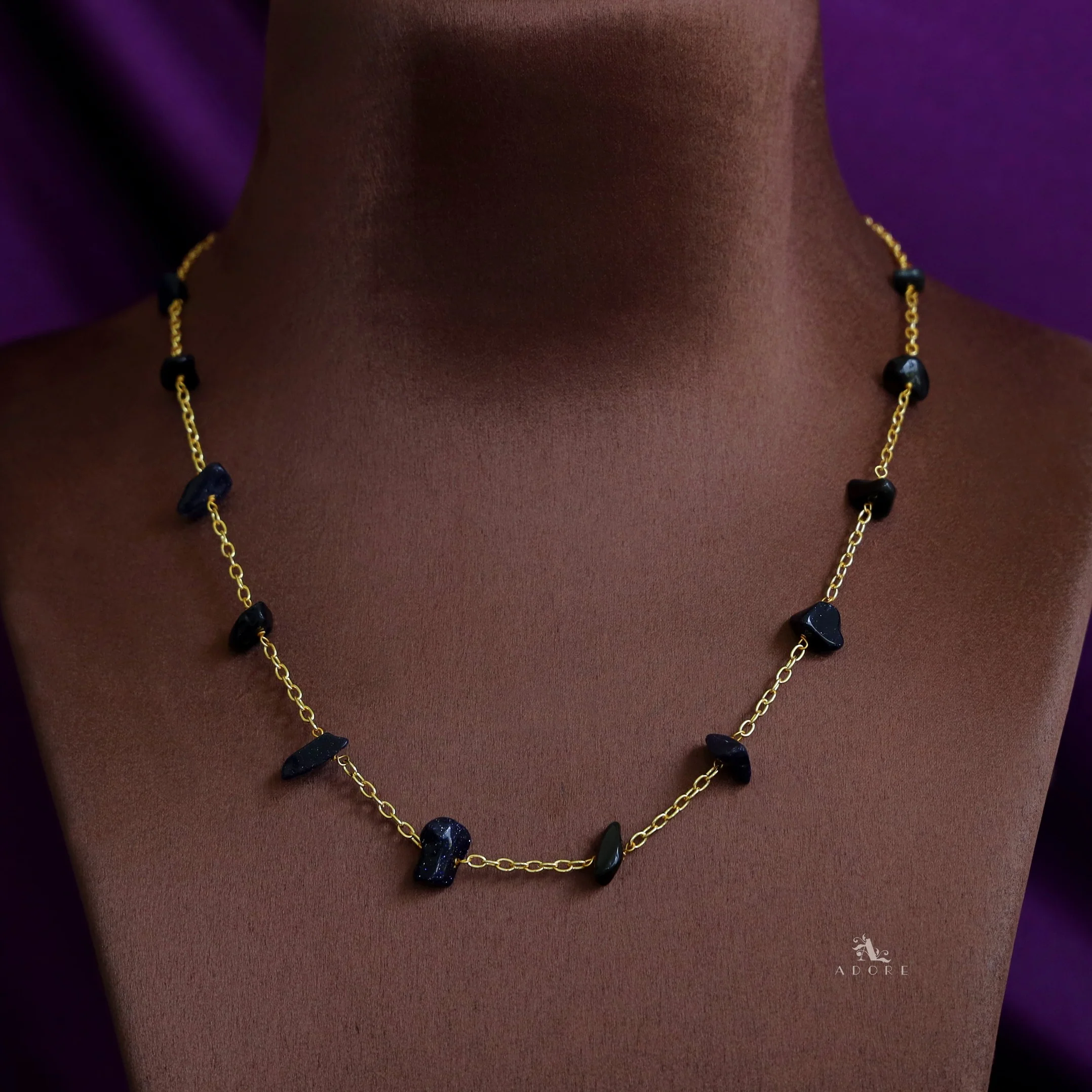 Mawar 12 Stone Short Neckpiece - Image 11