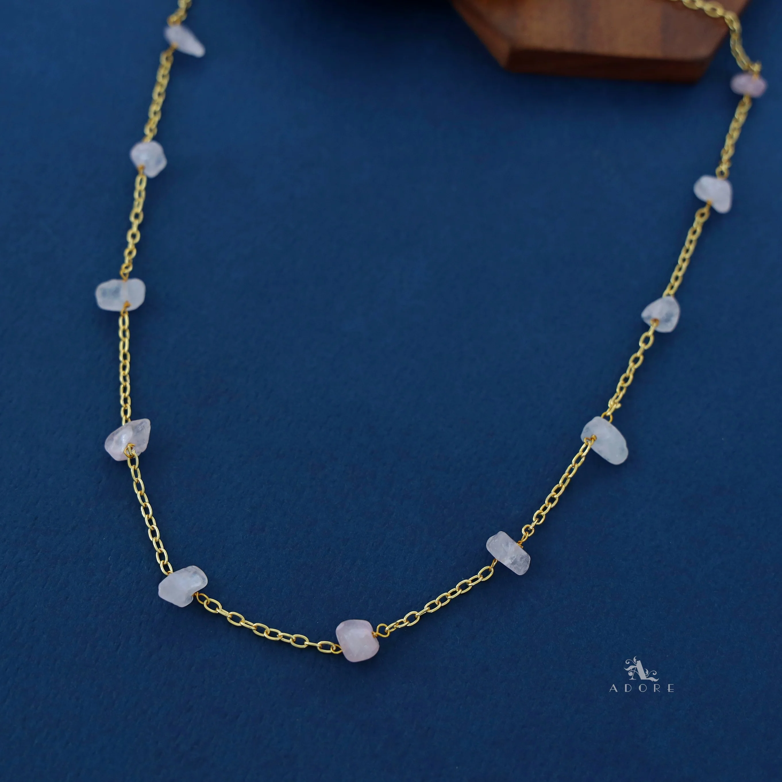 Mawar 12 Stone Short Neckpiece - Image 4