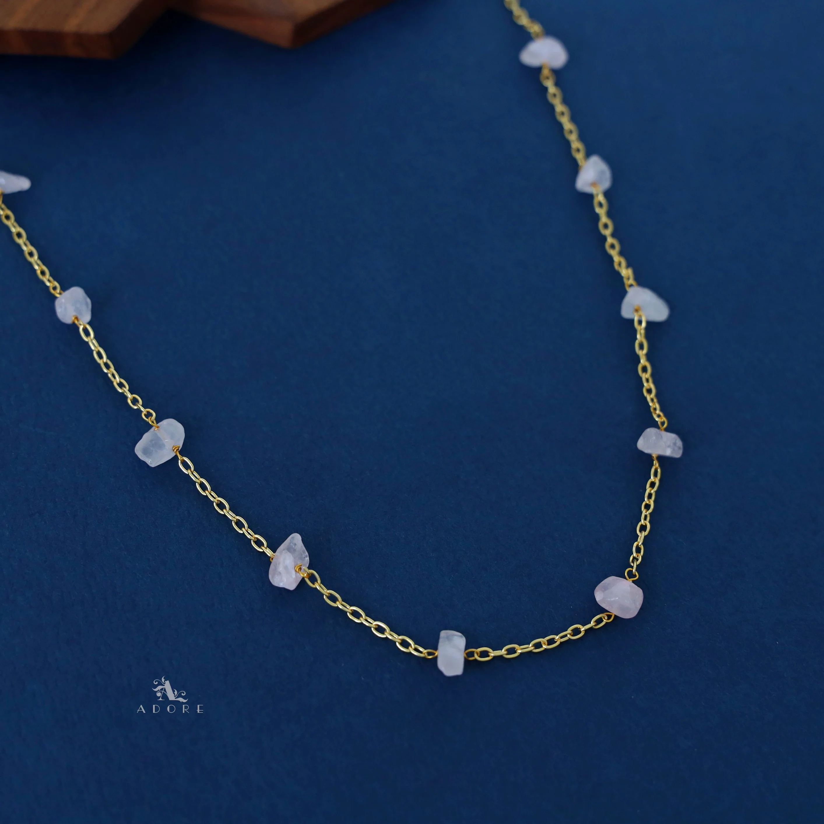 Mawar 12 Stone Short Neckpiece - Image 5