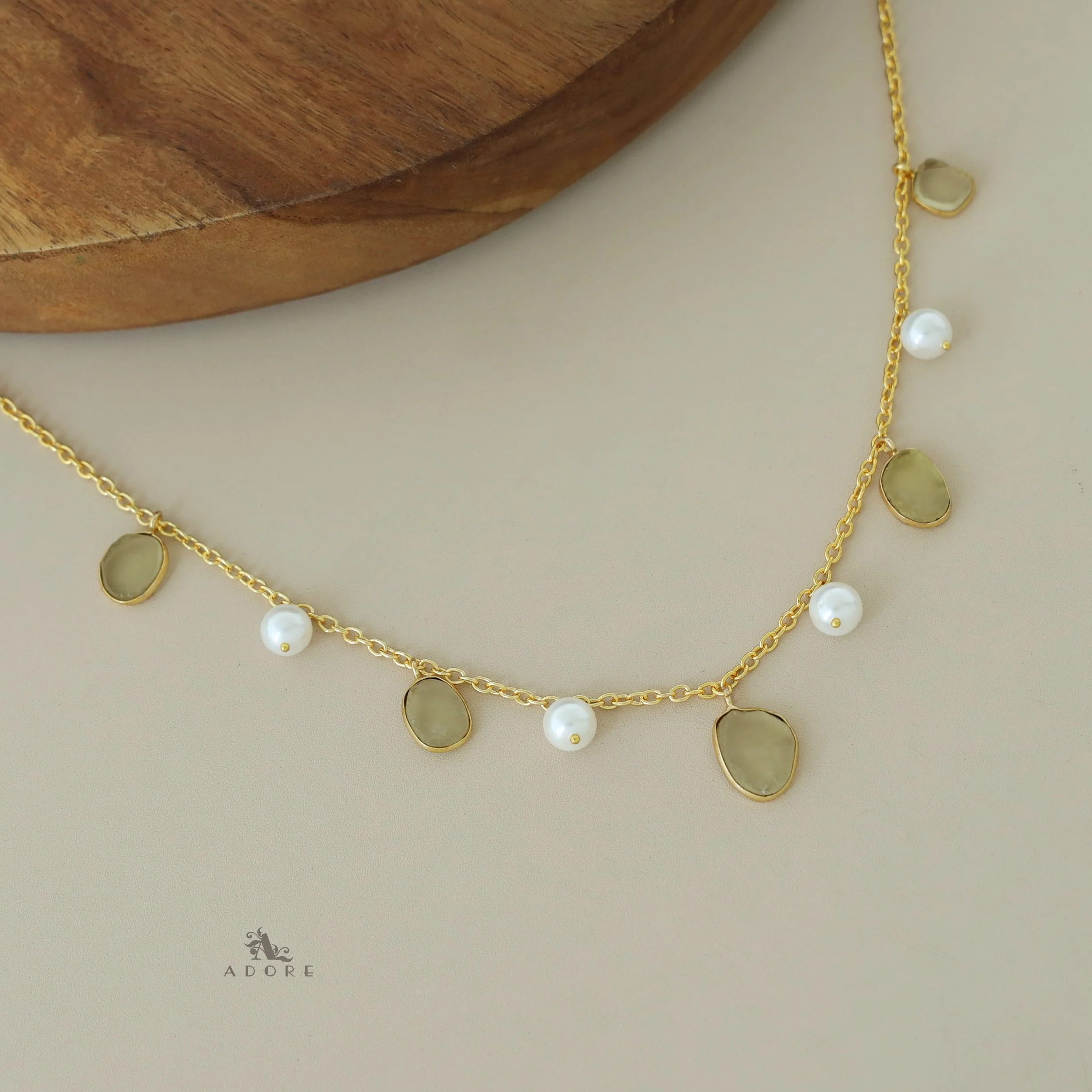 Mawar Raw Stone Pearl Neckpiece - Image 34