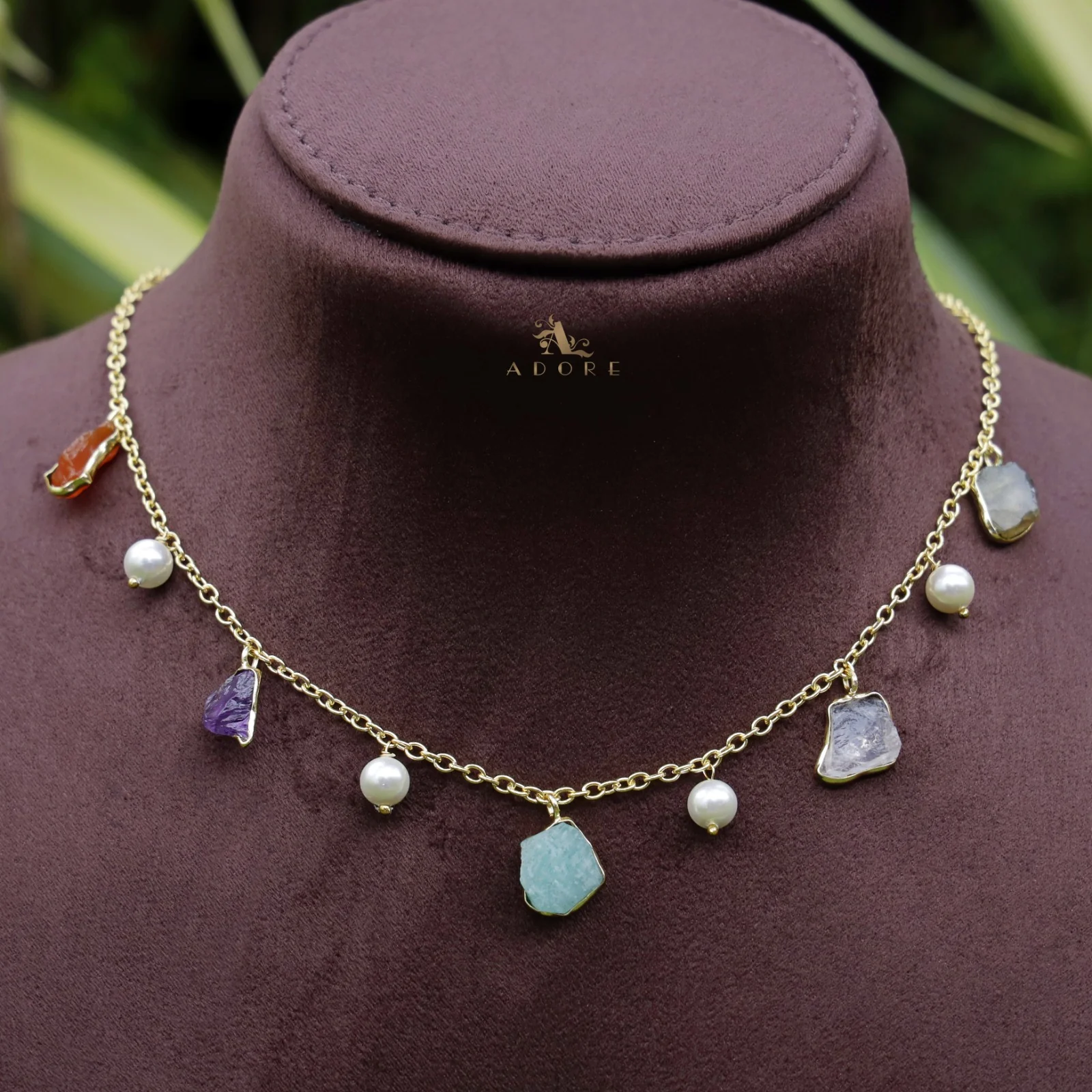 Mawar Raw Stone Pearl Neckpiece - Image 5