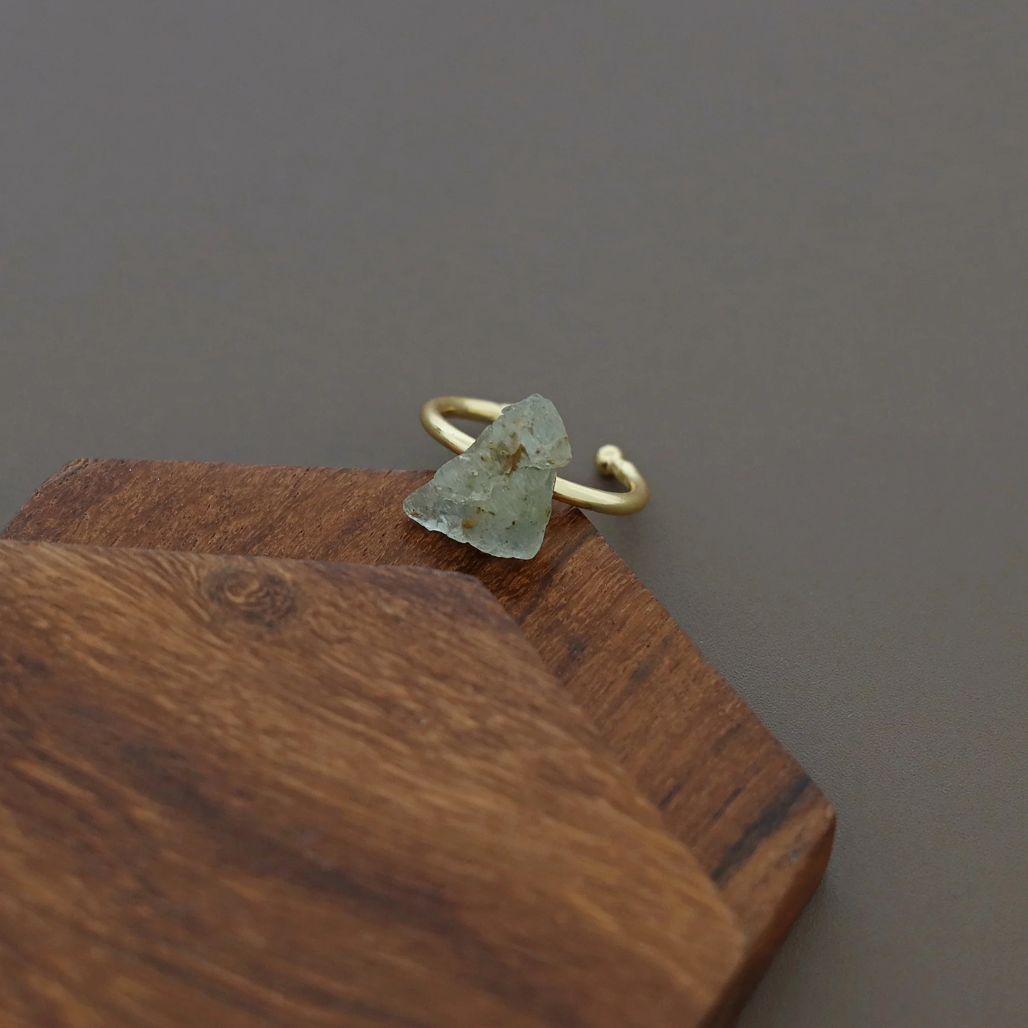 Mawar Raw Stone Ring - Image 32
