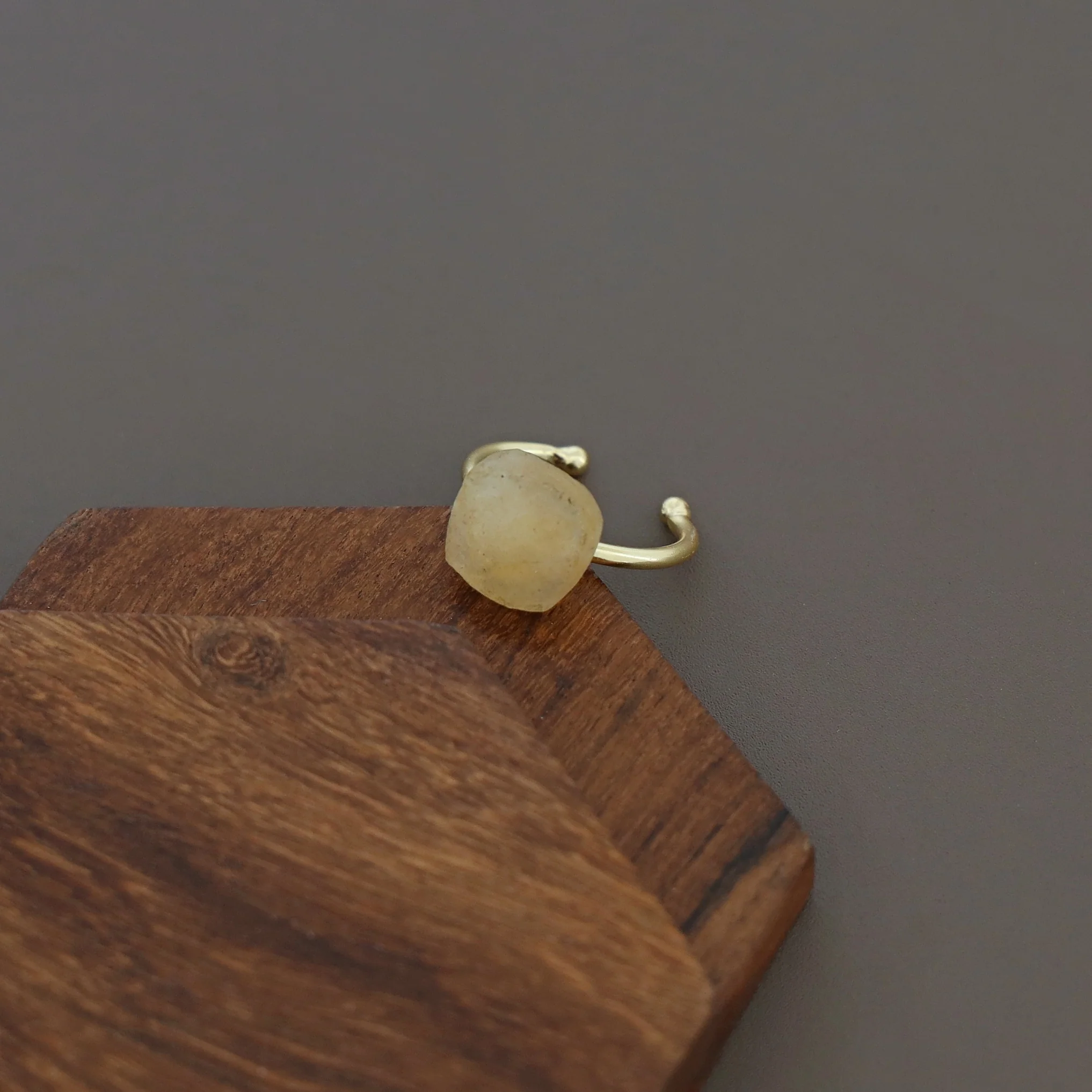 Mawar Raw Stone Ring - Image 34