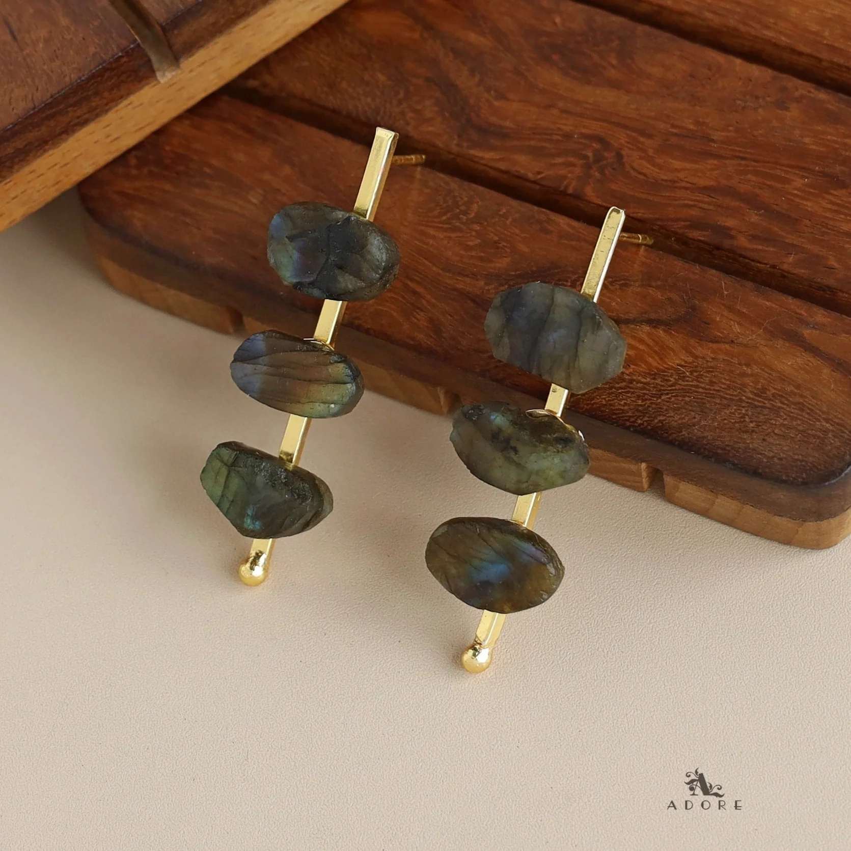 Mawar Tri Raw Stone Stick Earring - Image 13