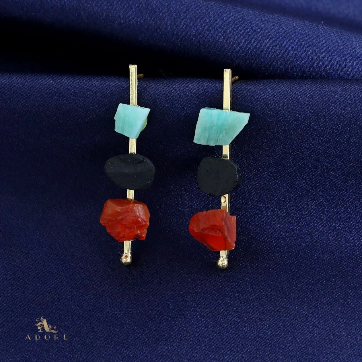 Mawar Tri Raw Stone Stick Earring - Image 9