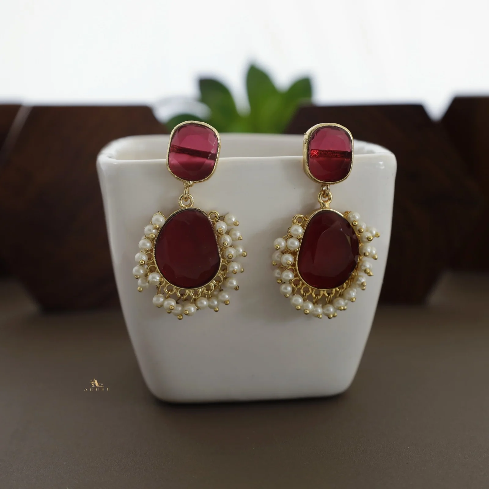 Meara Glossy Cluster Pearl Earring - Image 10