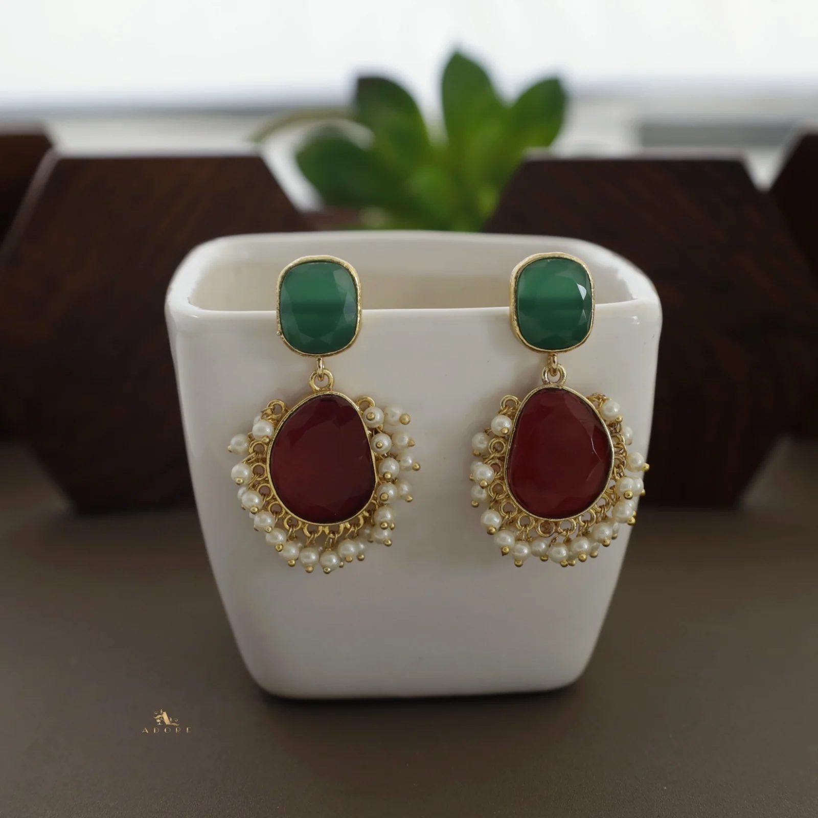 Meara Glossy Cluster Pearl Earring - Image 13