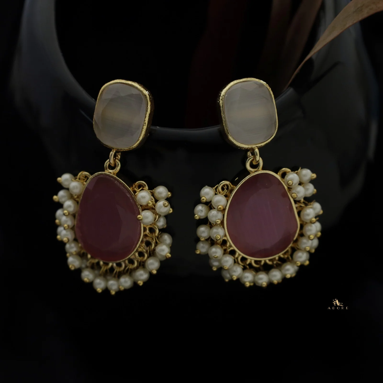 Meara Glossy Cluster Pearl Earring - Image 9