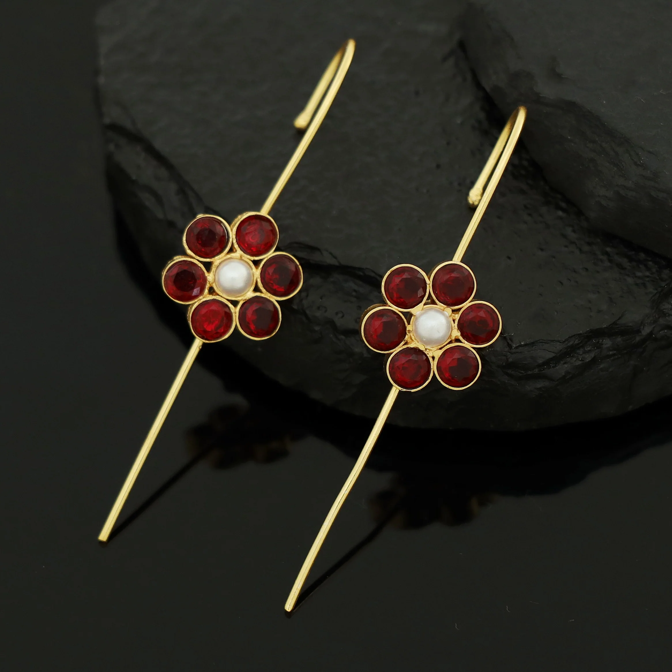 Meeta Glossy Flower Pearl Ear-Cuff (Set Of 2) - Image 2