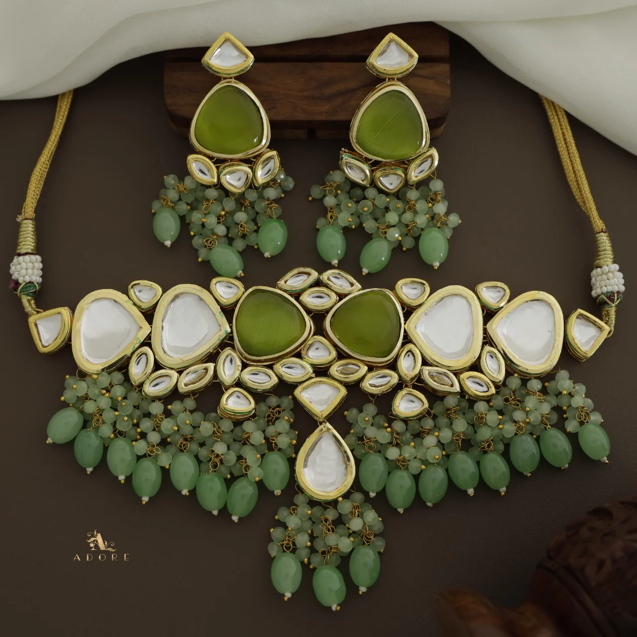 Mehanaz Kundan Choker With Earring - Image 20