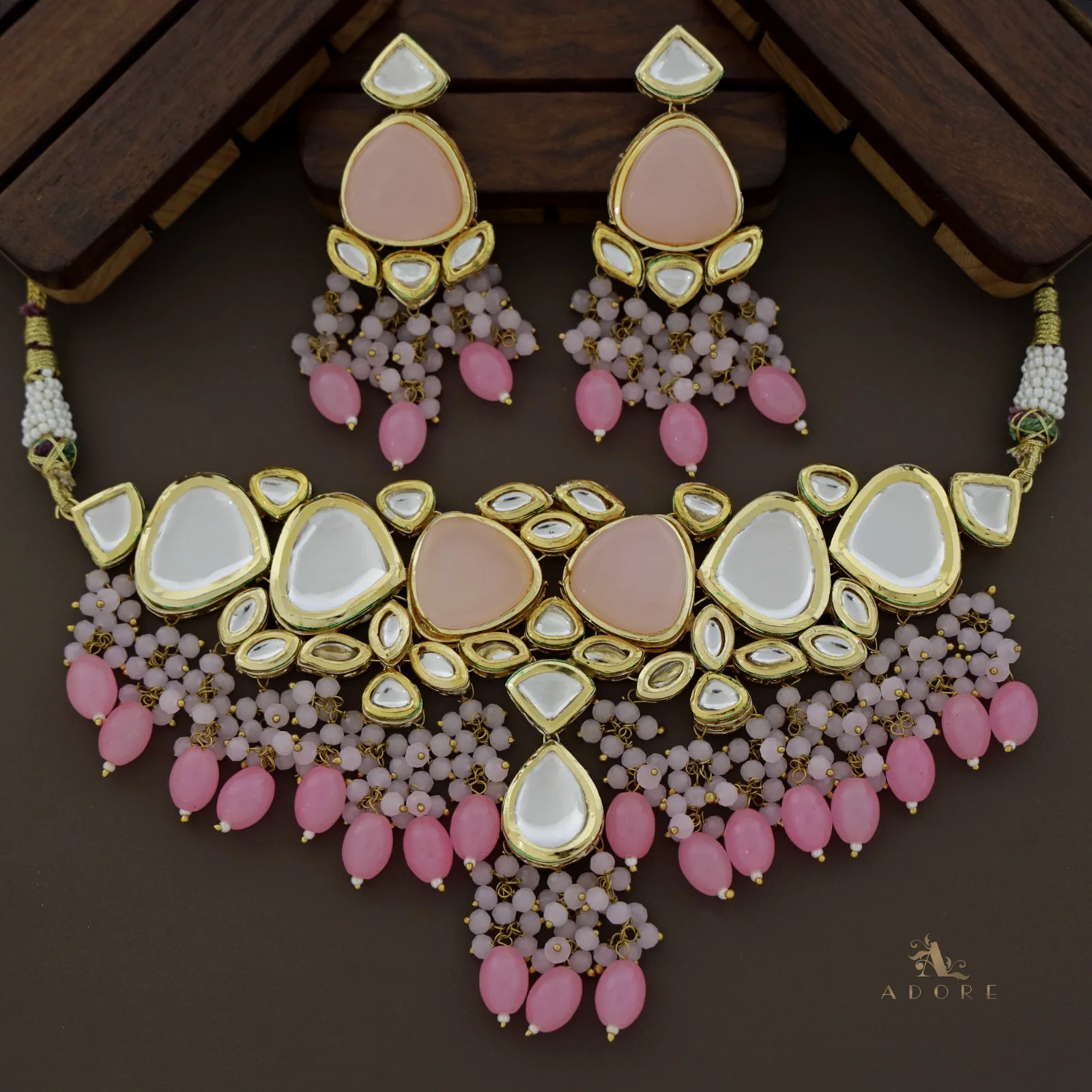 Mehanaz Kundan Choker With Earring - Image 30