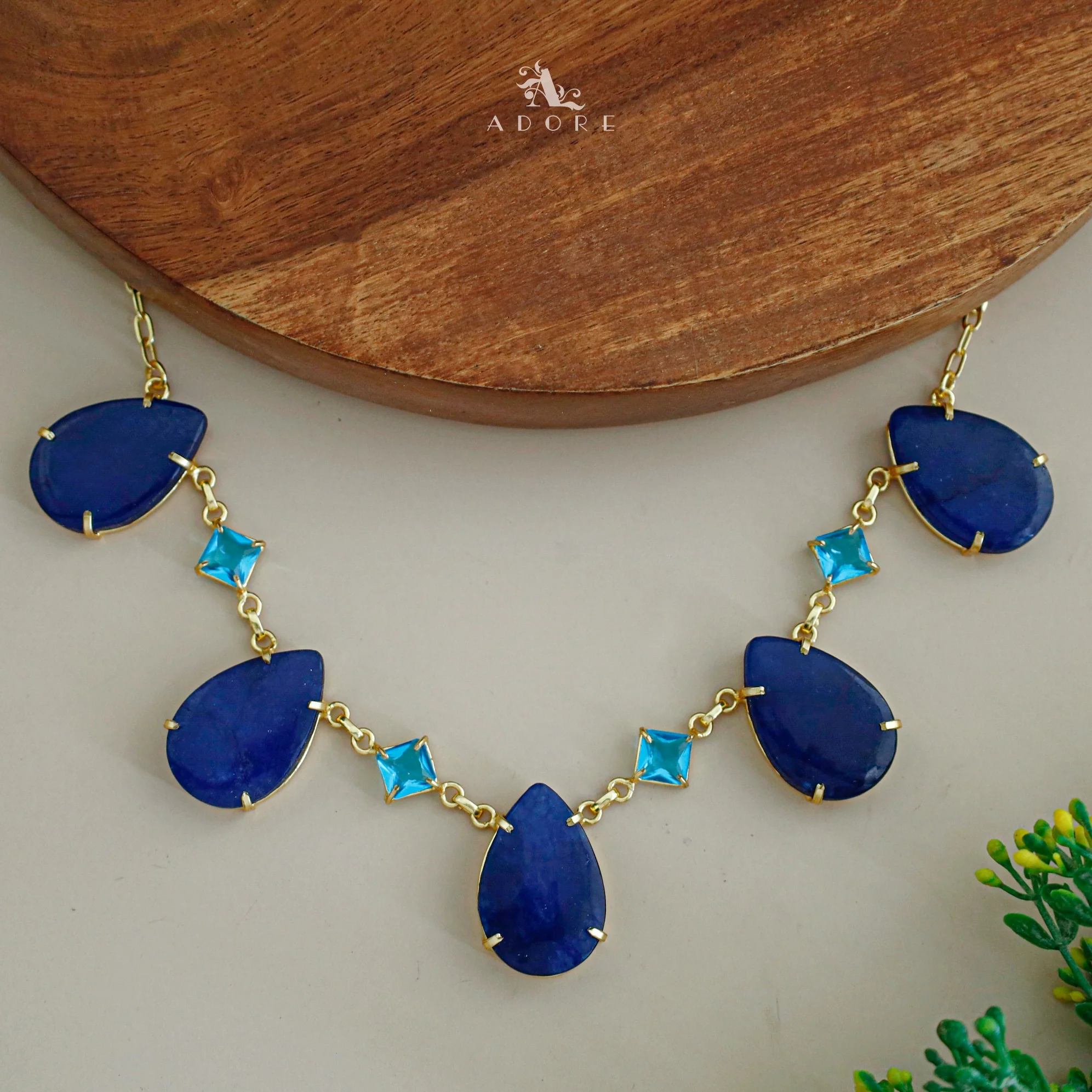 Melanie Glossy Diamond 5 Drop Short Neckpiece - Image 10