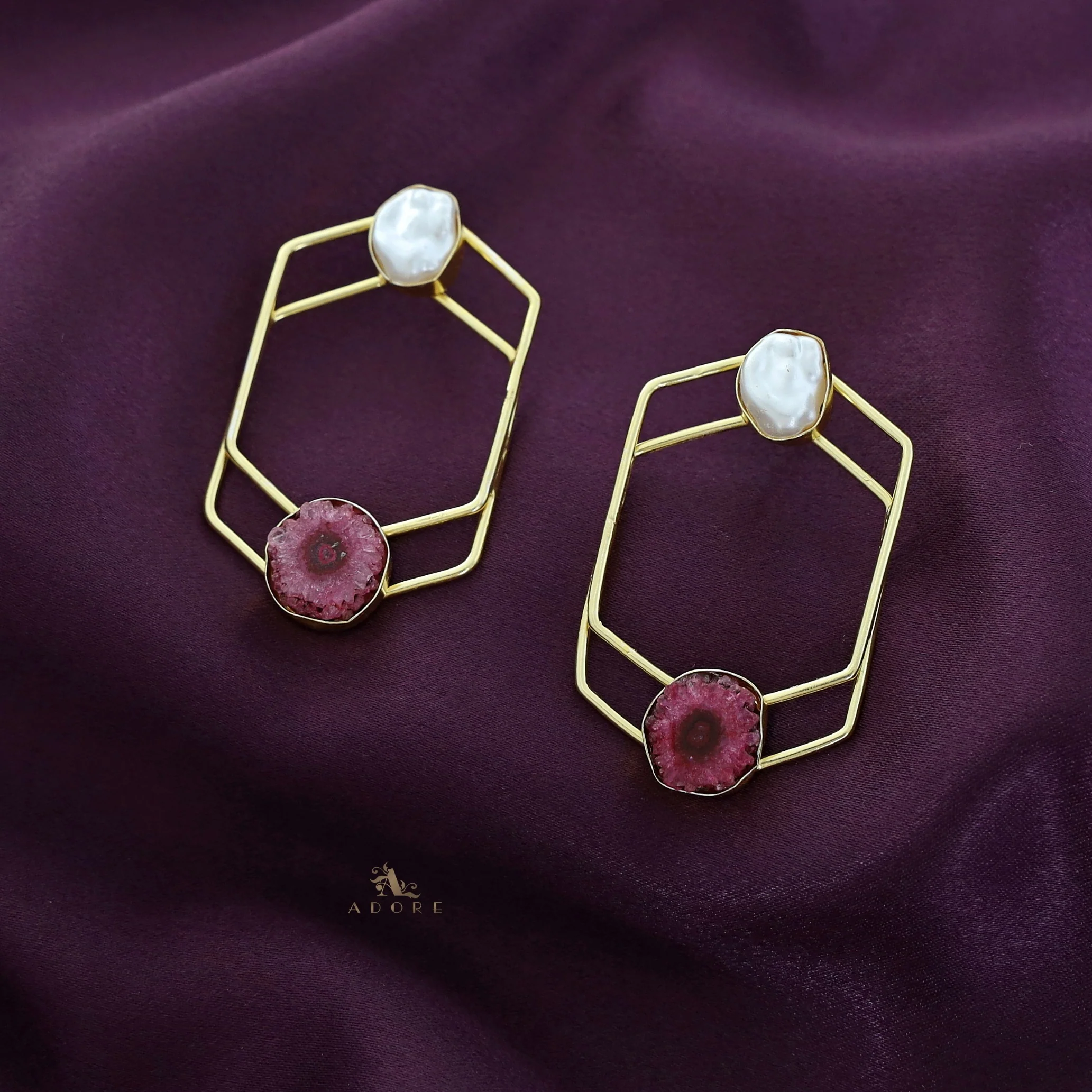 Mellanie Golden Baroque + Solar Agate Earring - Image 10