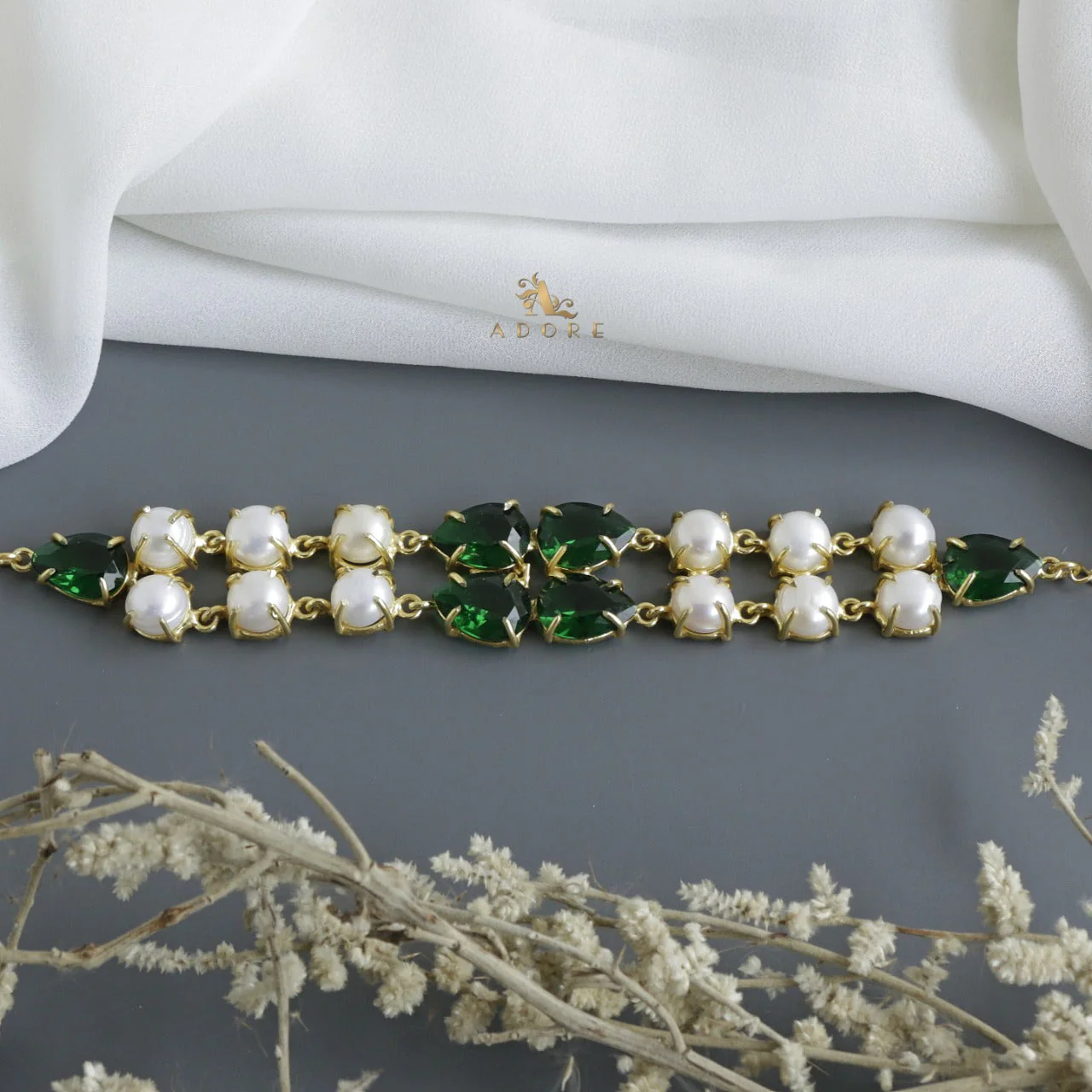 Melvina Glossy + Fresh Water Pearl Choker - Image 4